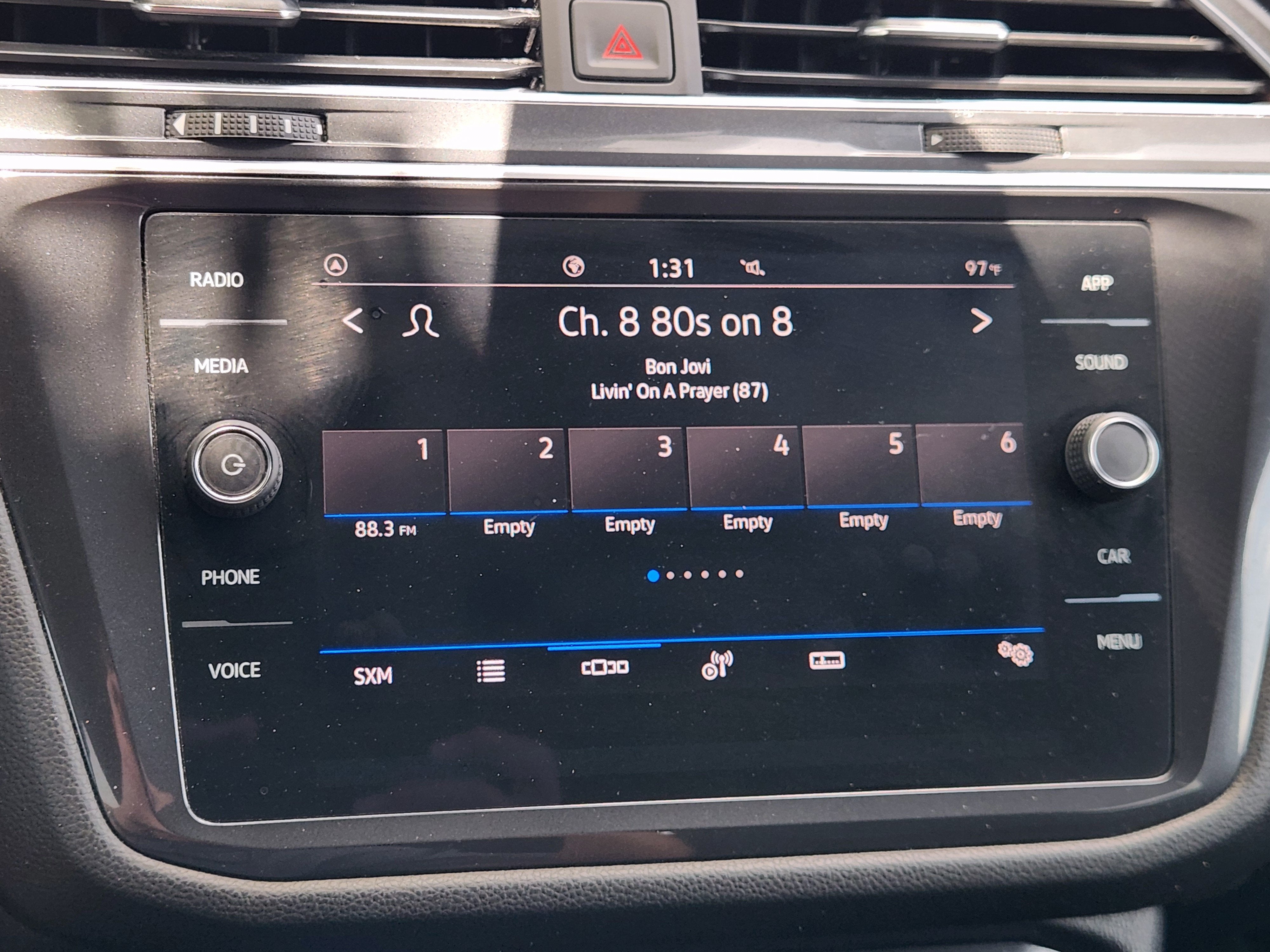 2023 Volkswagen Tiguan SE R-Line Black