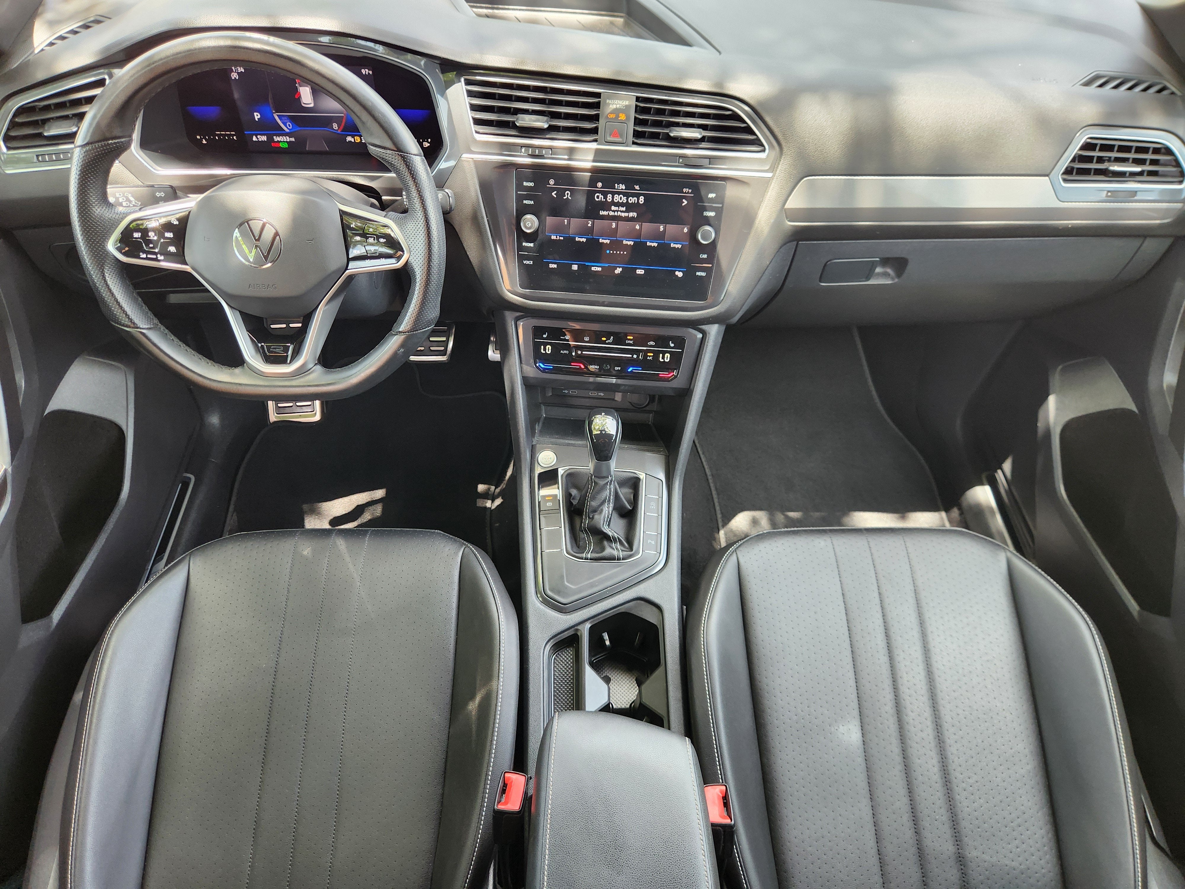 2023 Volkswagen Tiguan SE R-Line Black