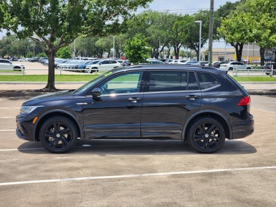 2023 Volkswagen Tiguan SE R-Line Black