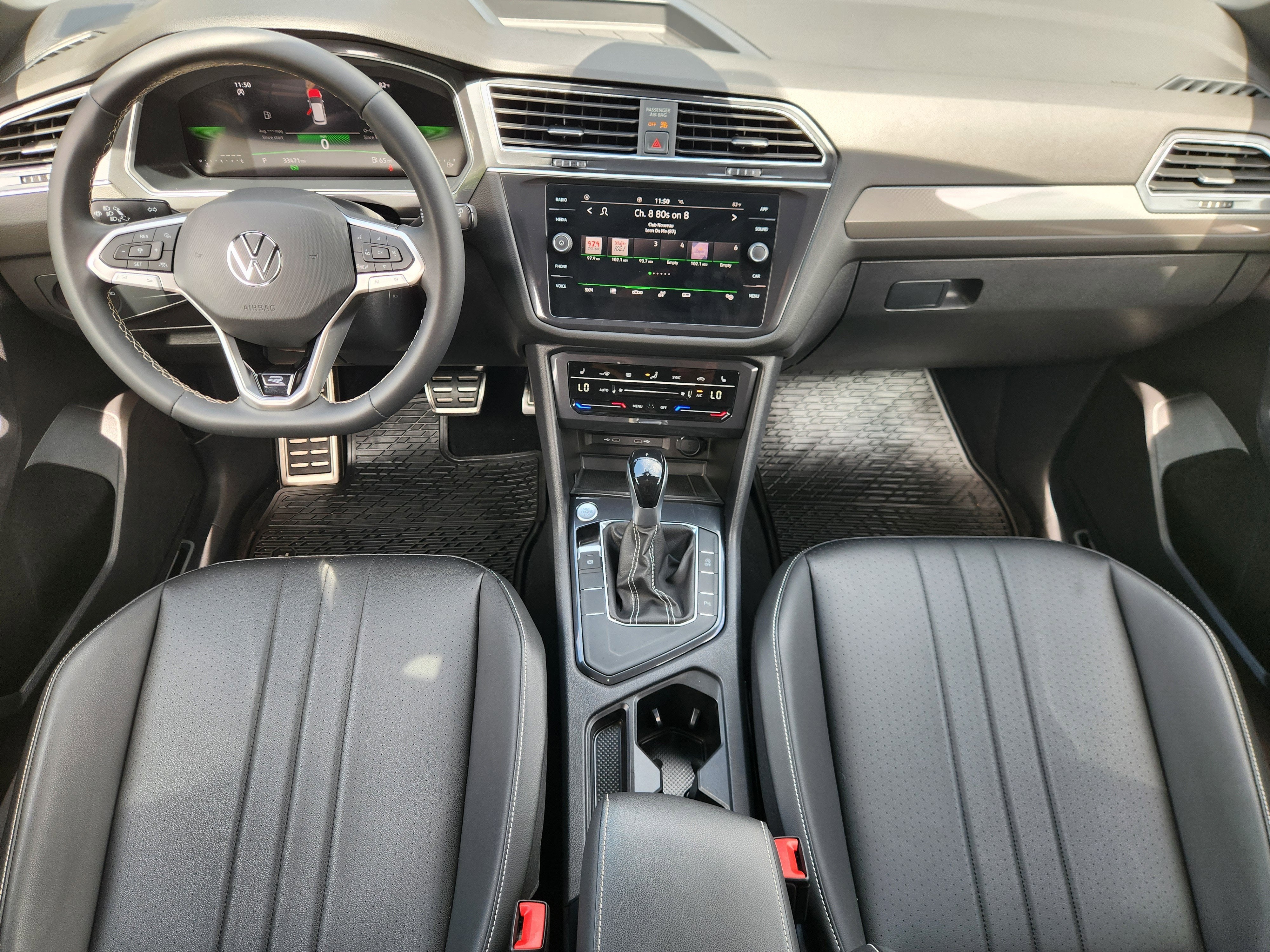 2023 Volkswagen Tiguan SE R-Line Black