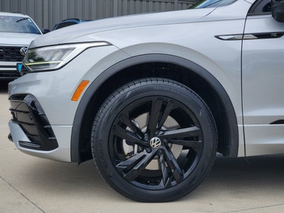 2023 Volkswagen Tiguan SE R-Line Black