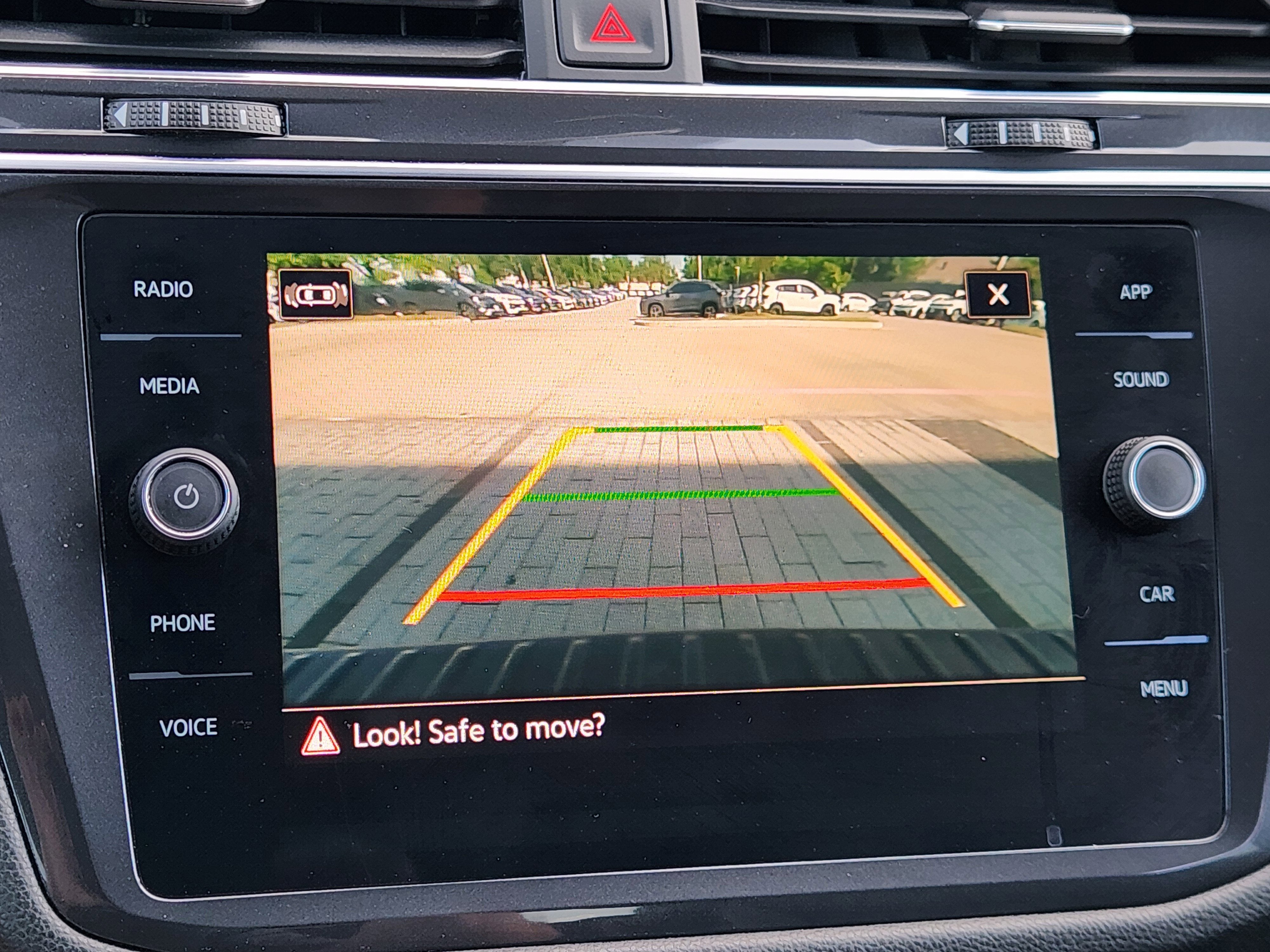 2023 Volkswagen Tiguan SE R-Line Black