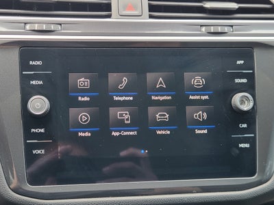 2024 Volkswagen Tiguan SE R-Line Black