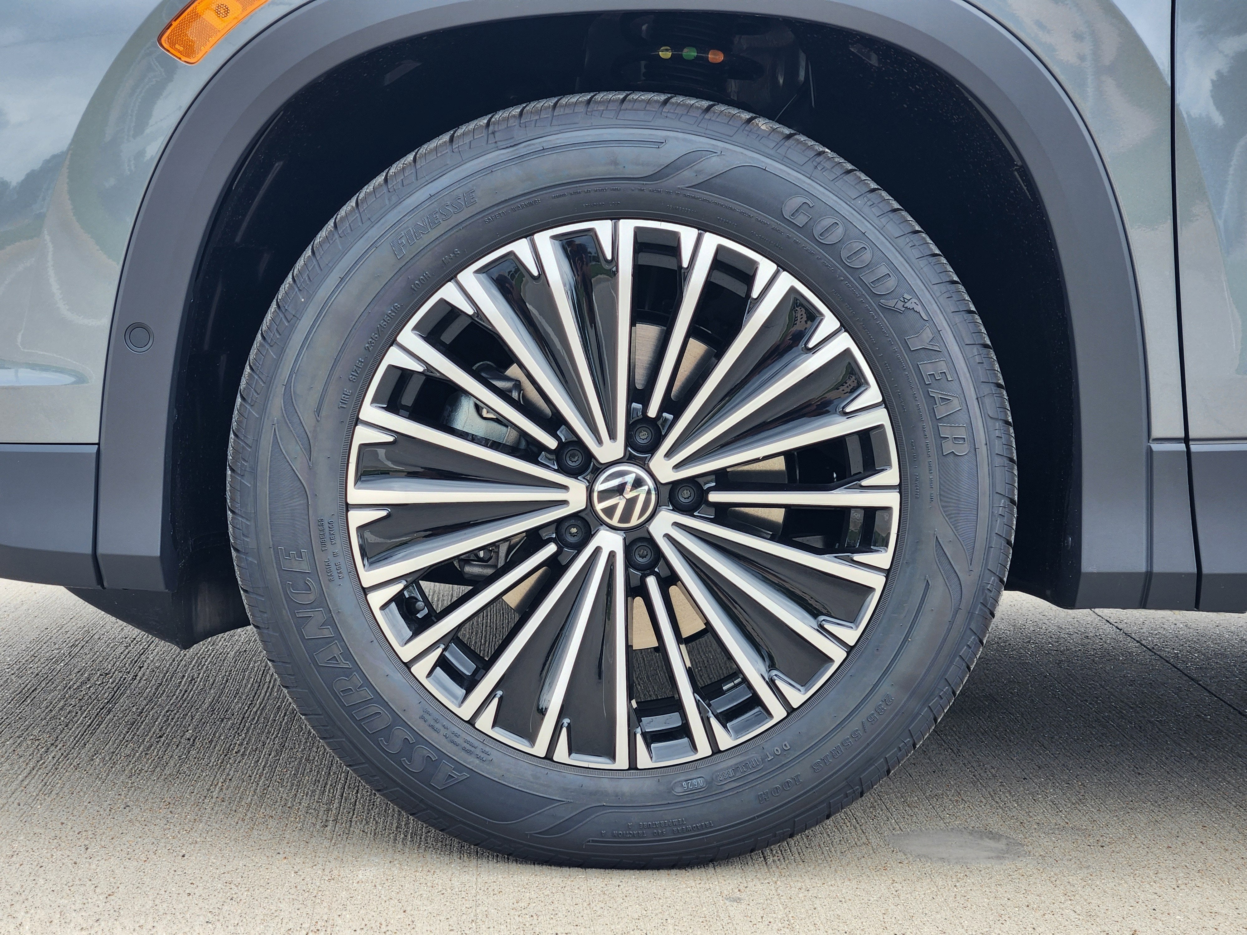 2026 Volkswagen Tiguan S