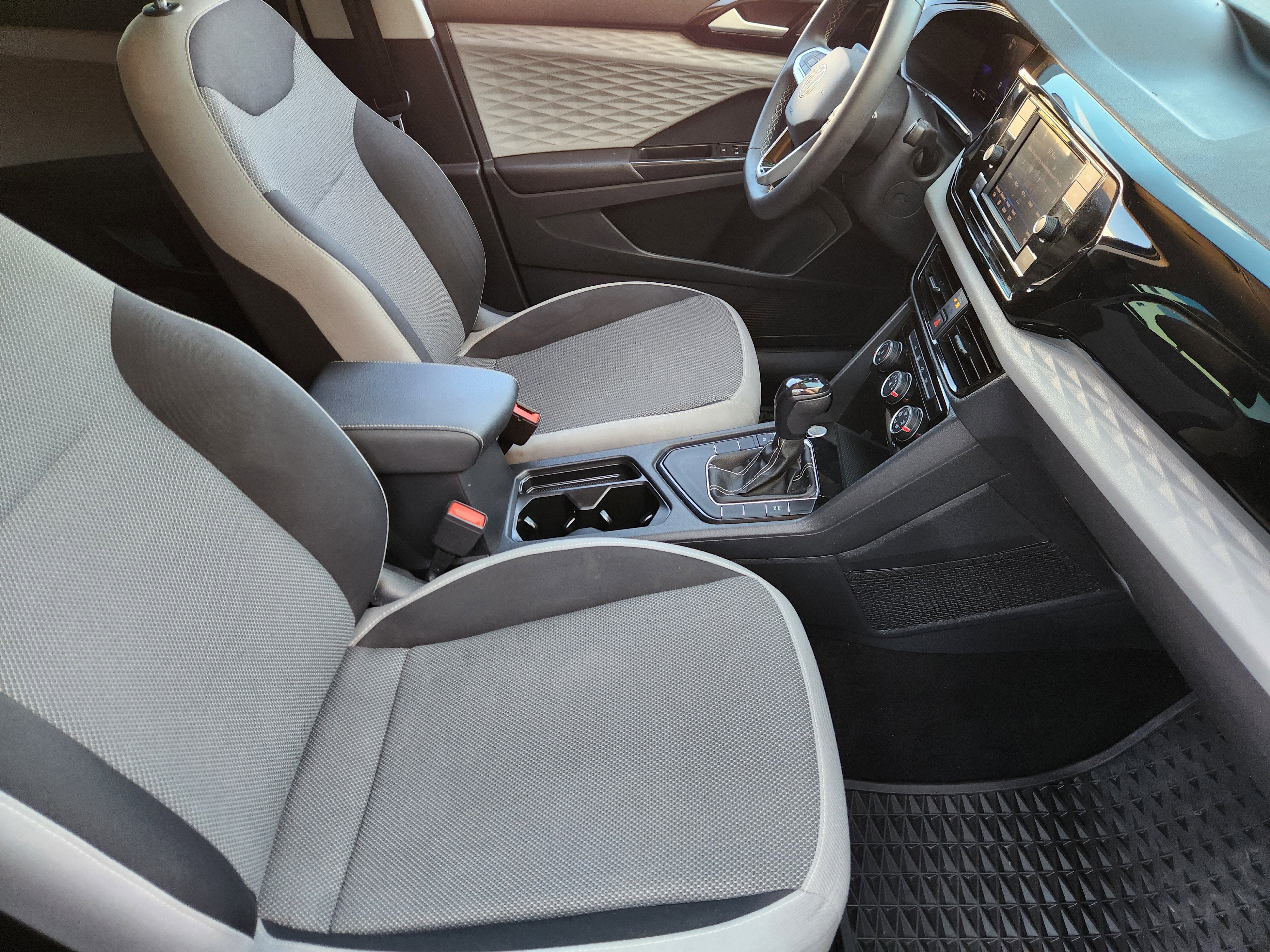 2023 Volkswagen Taos S