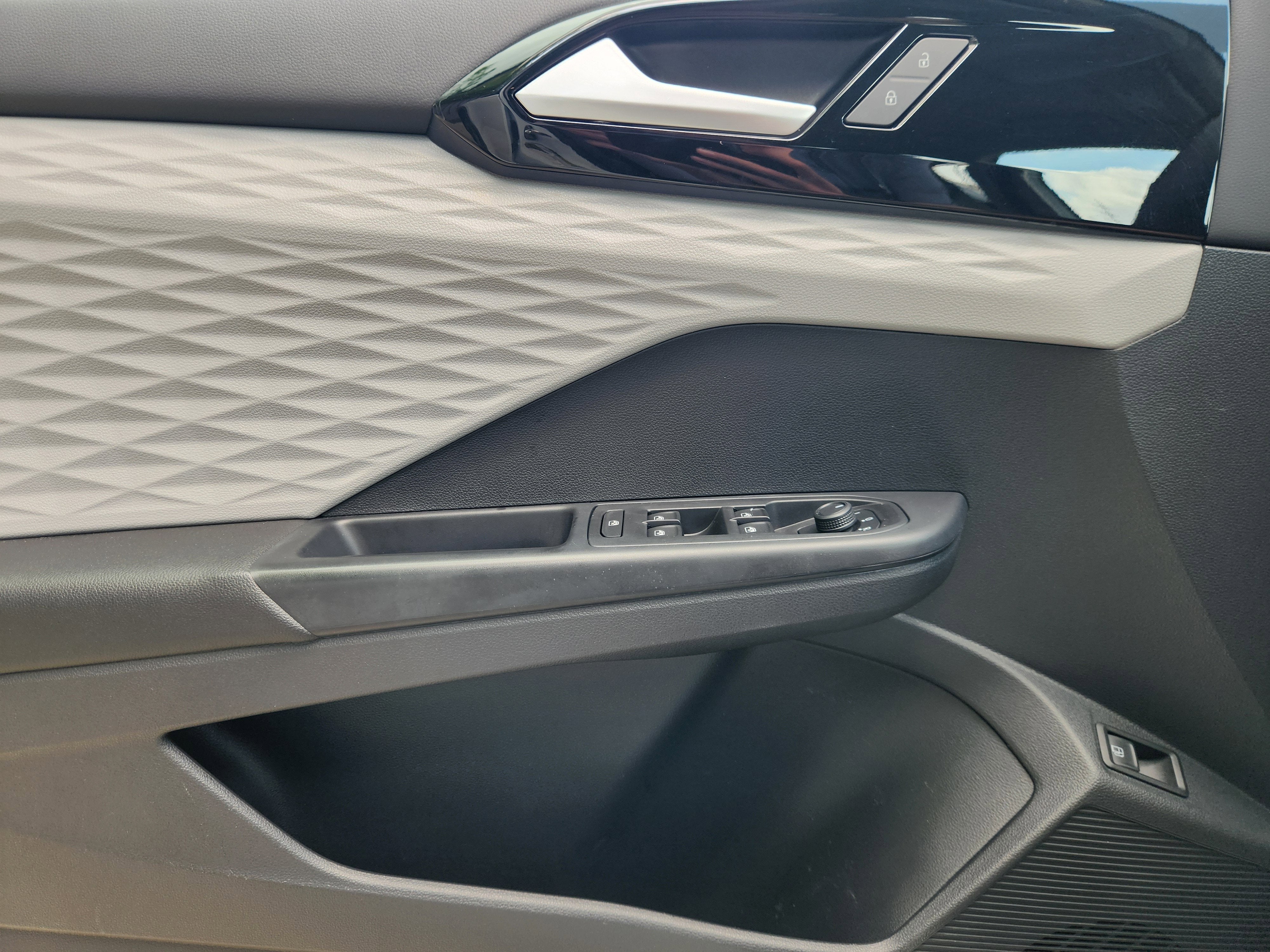 2022 Volkswagen Taos S