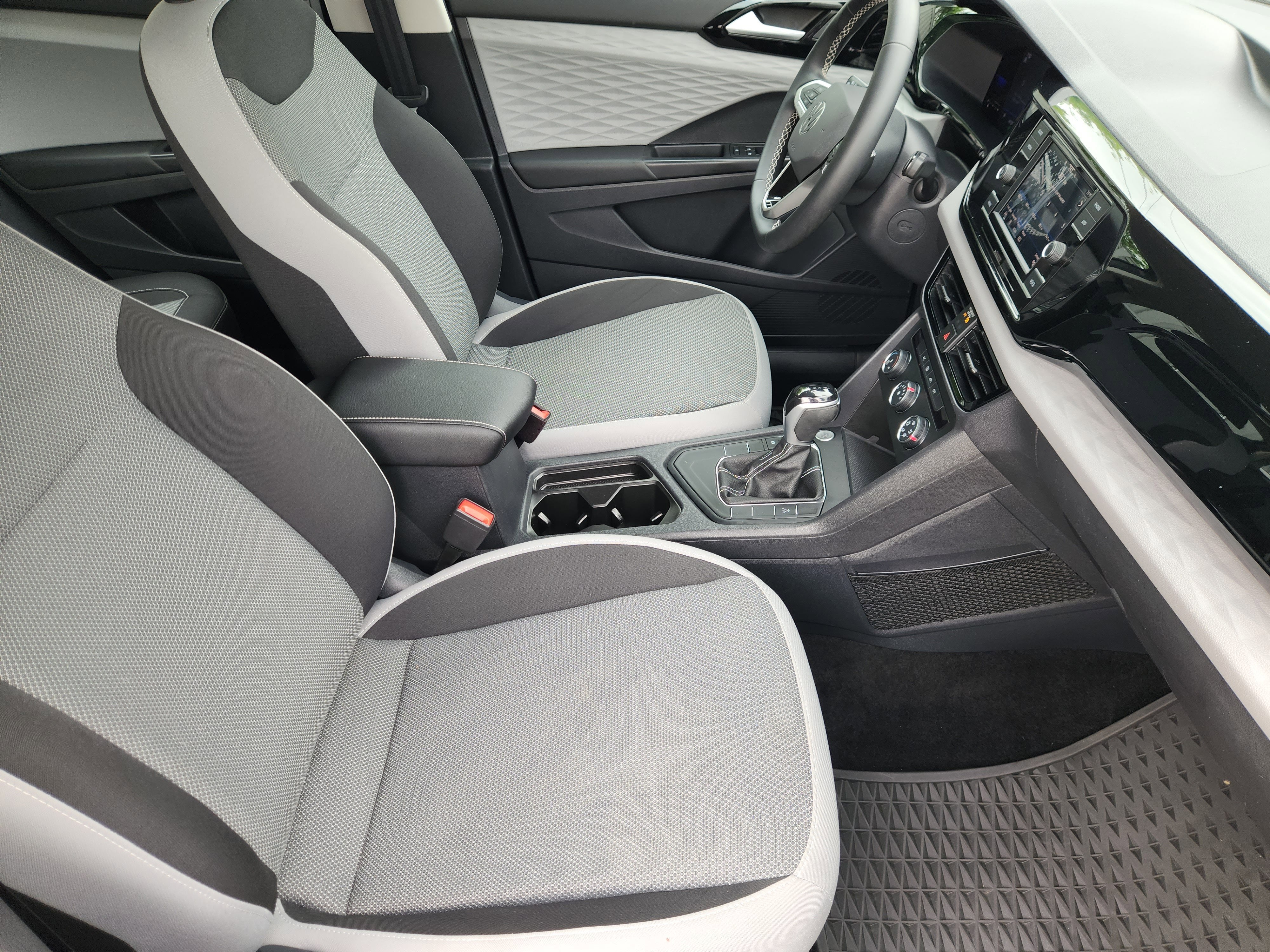 2022 Volkswagen Taos S