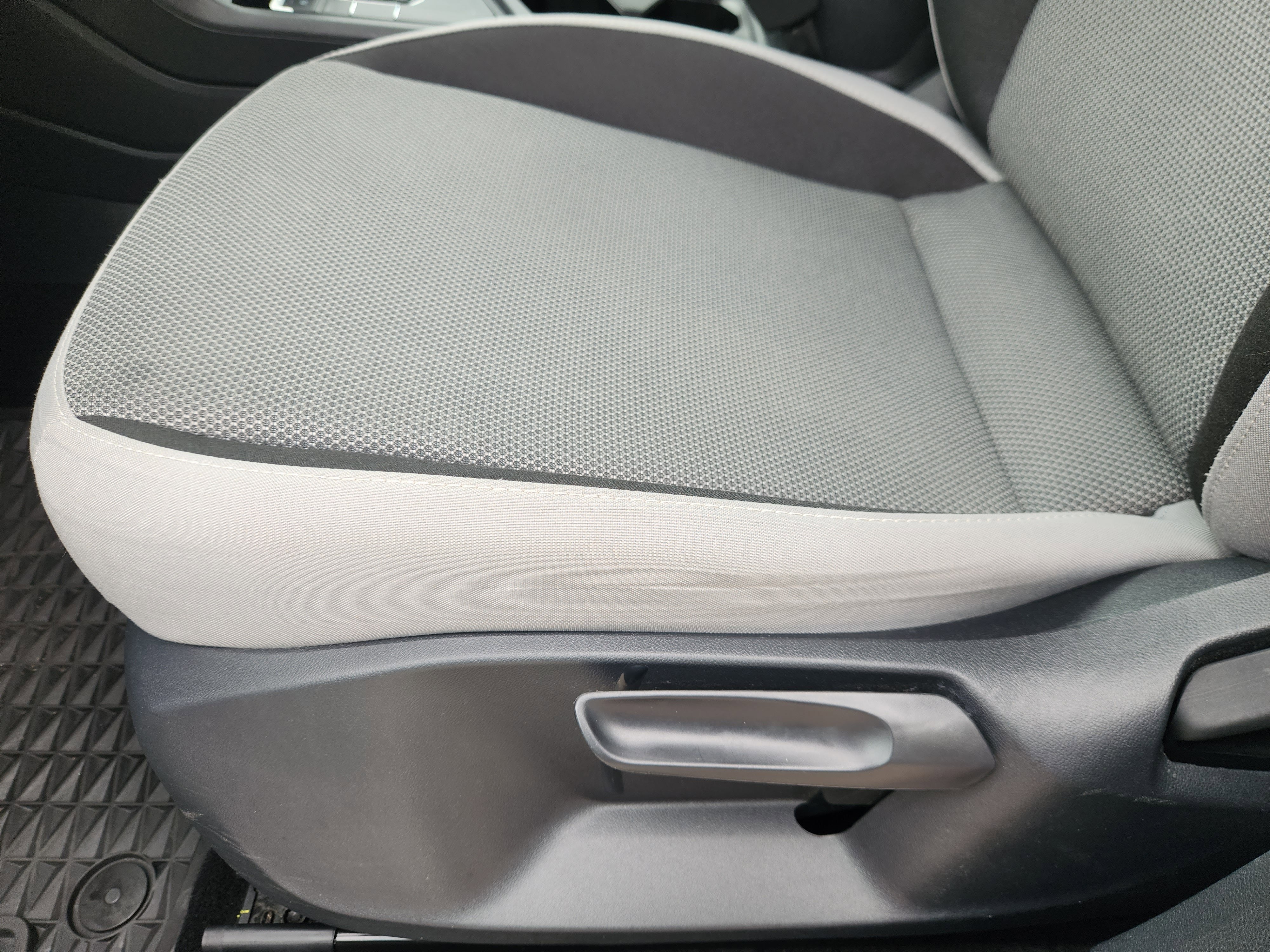 2022 Volkswagen Taos S