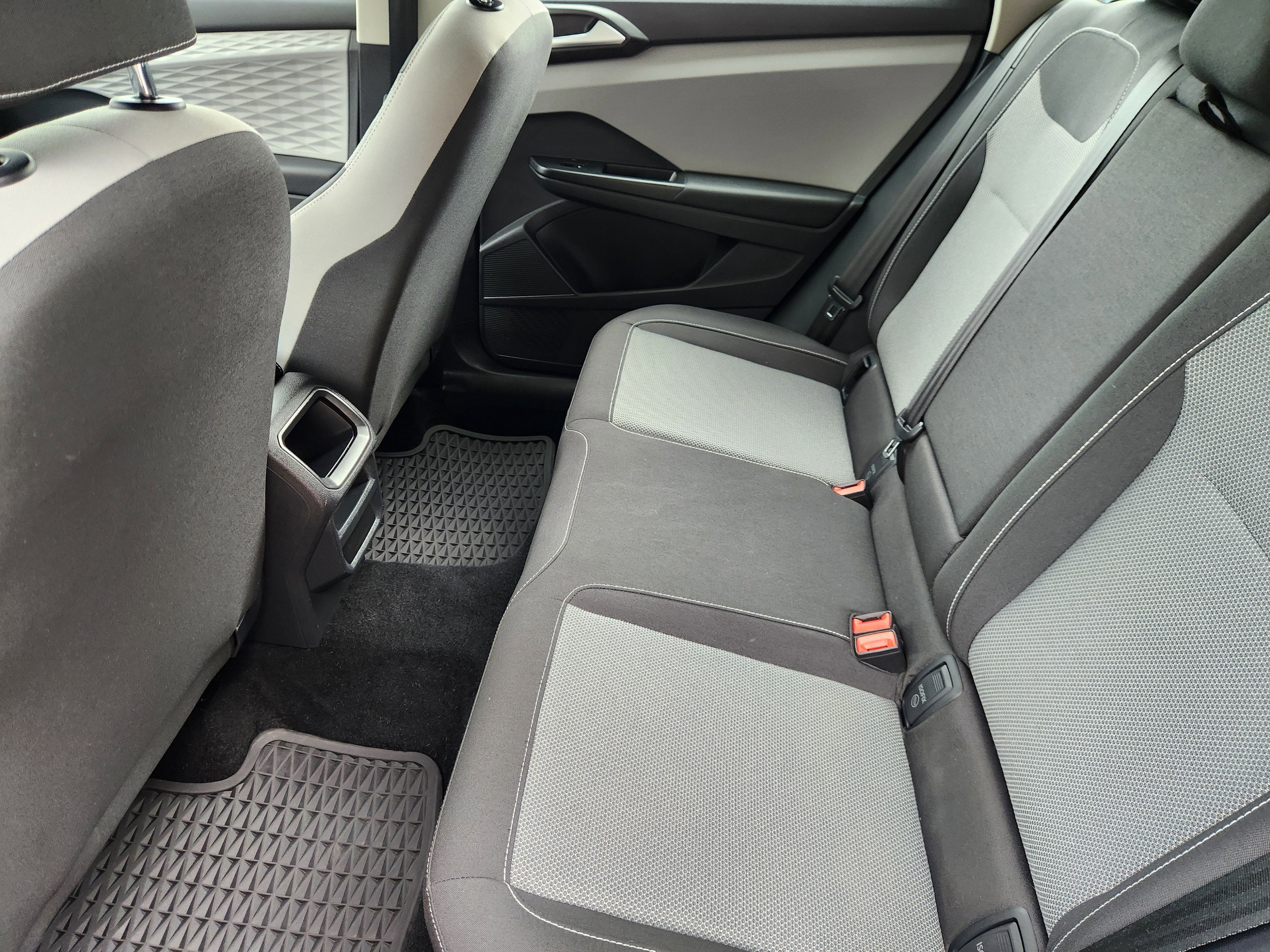 2022 Volkswagen Taos S