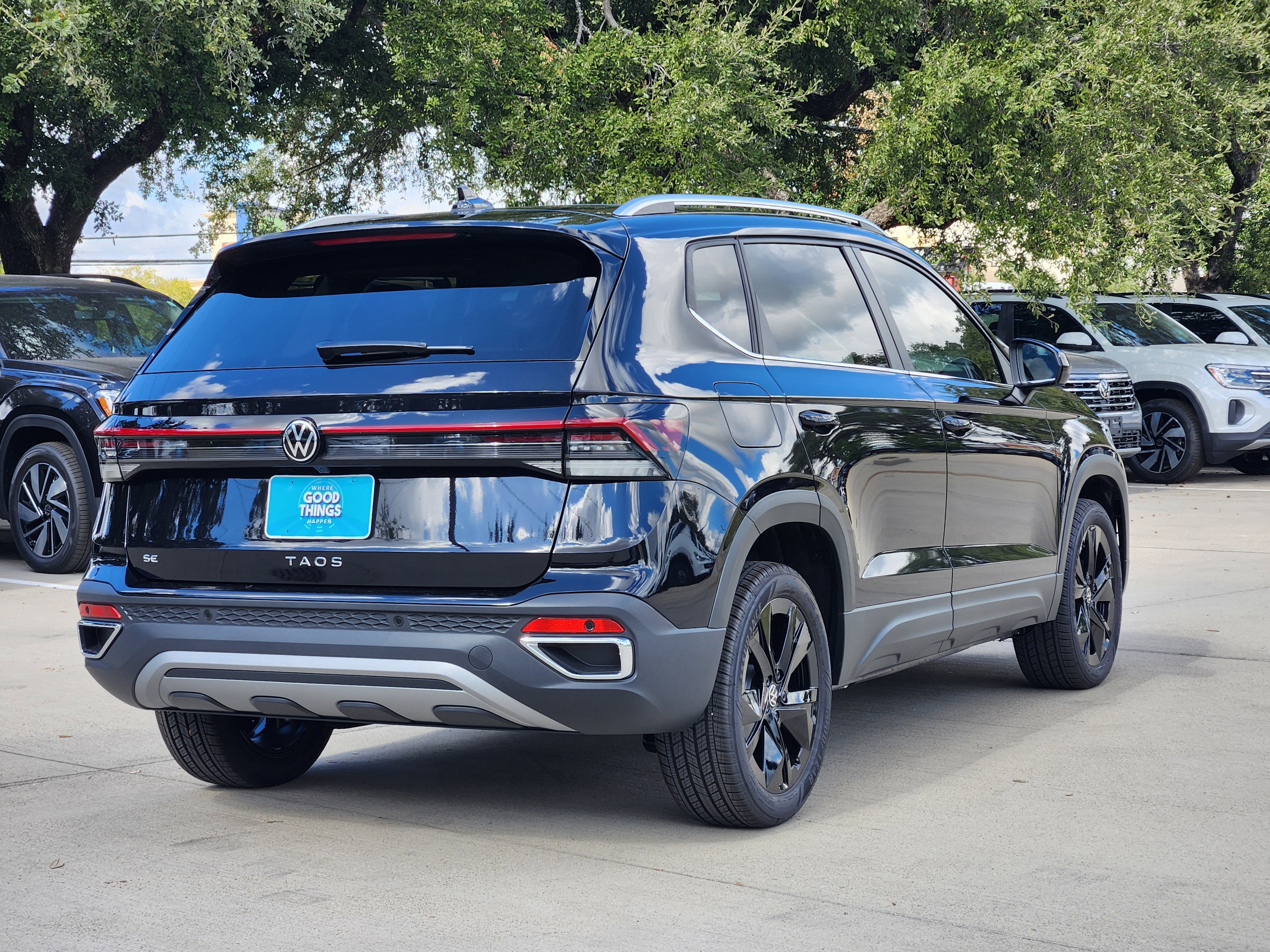 2026 Volkswagen Taos SE