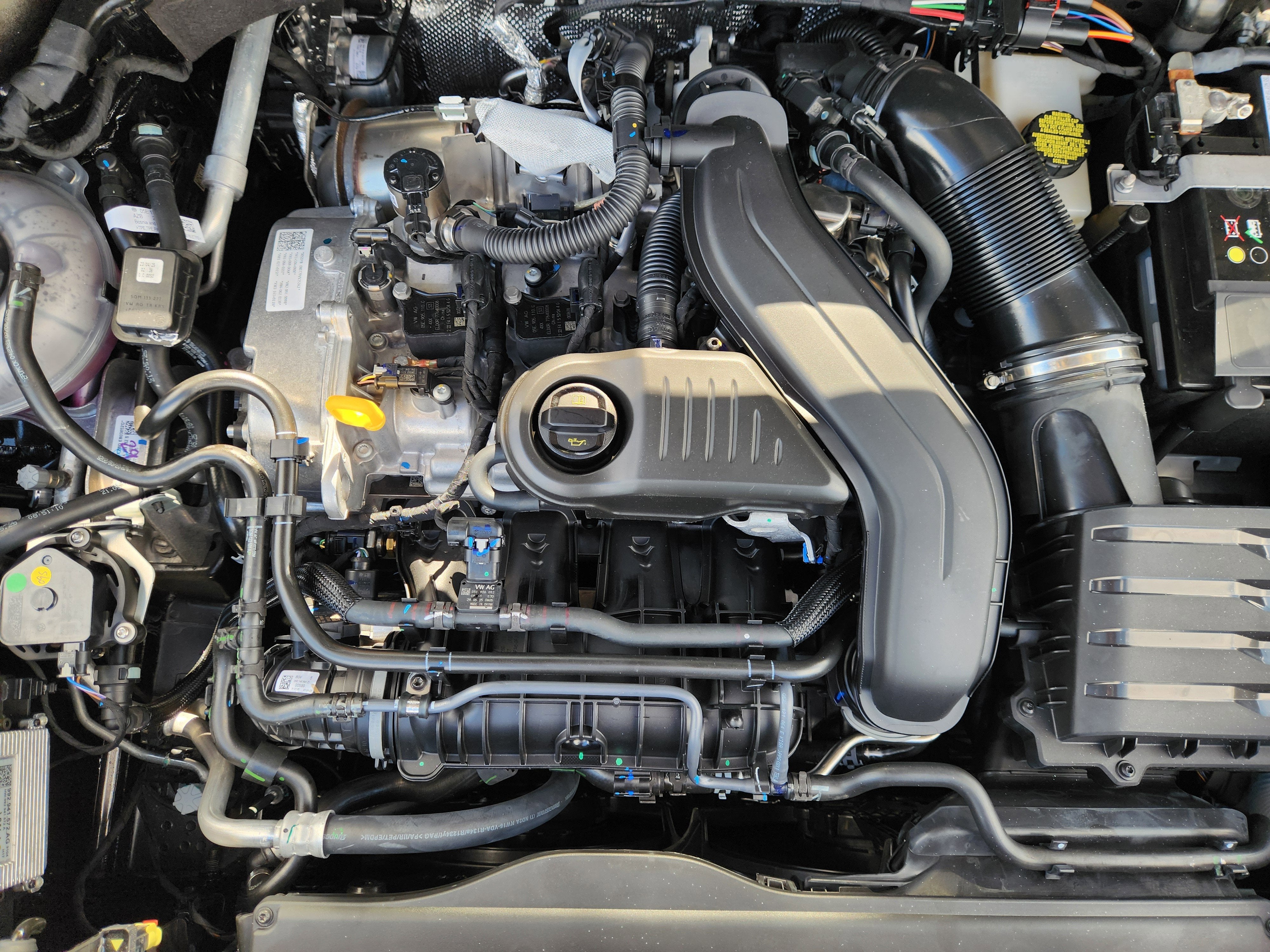 2026 Volkswagen Taos SE