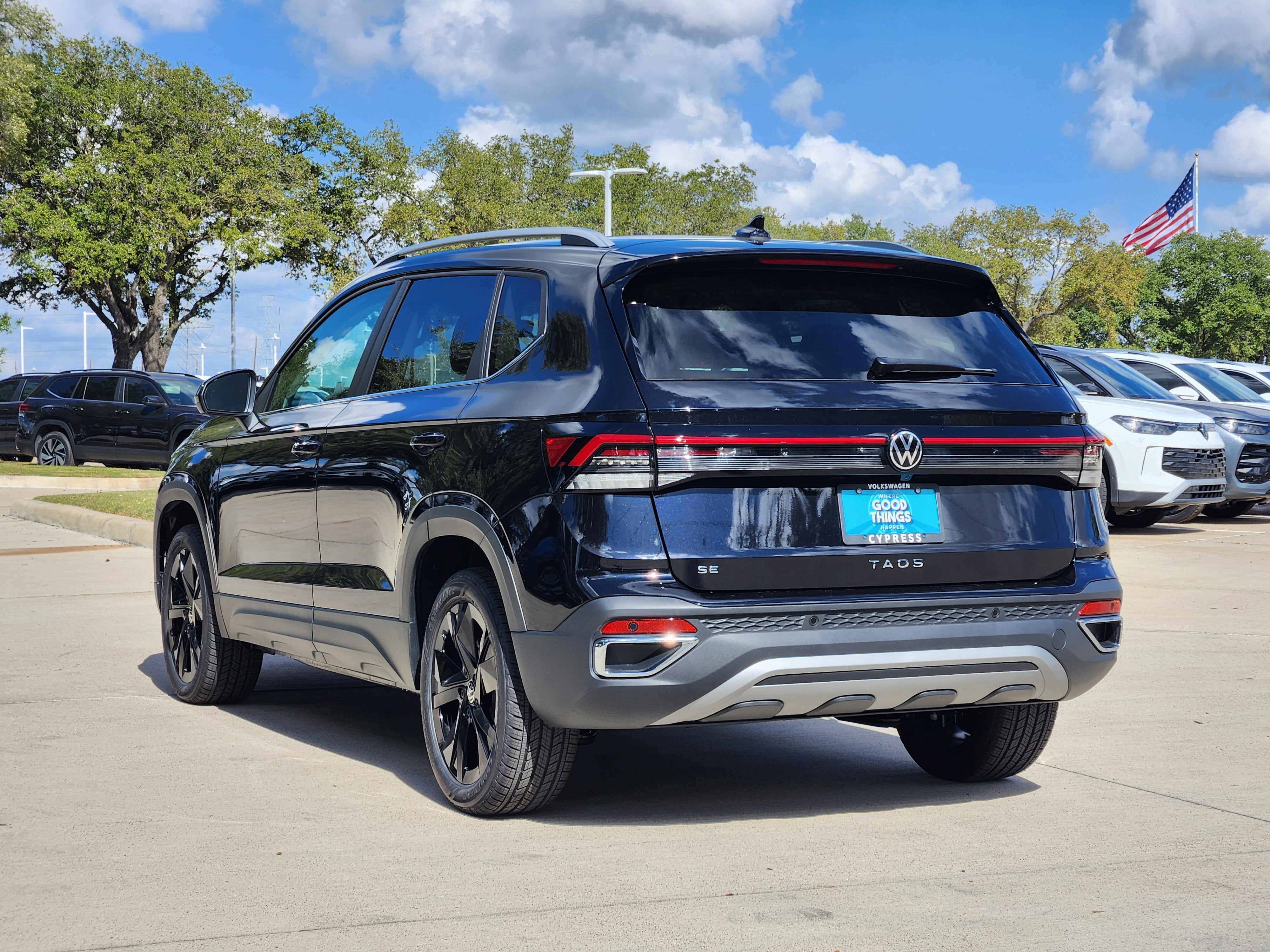 2026 Volkswagen Taos SE