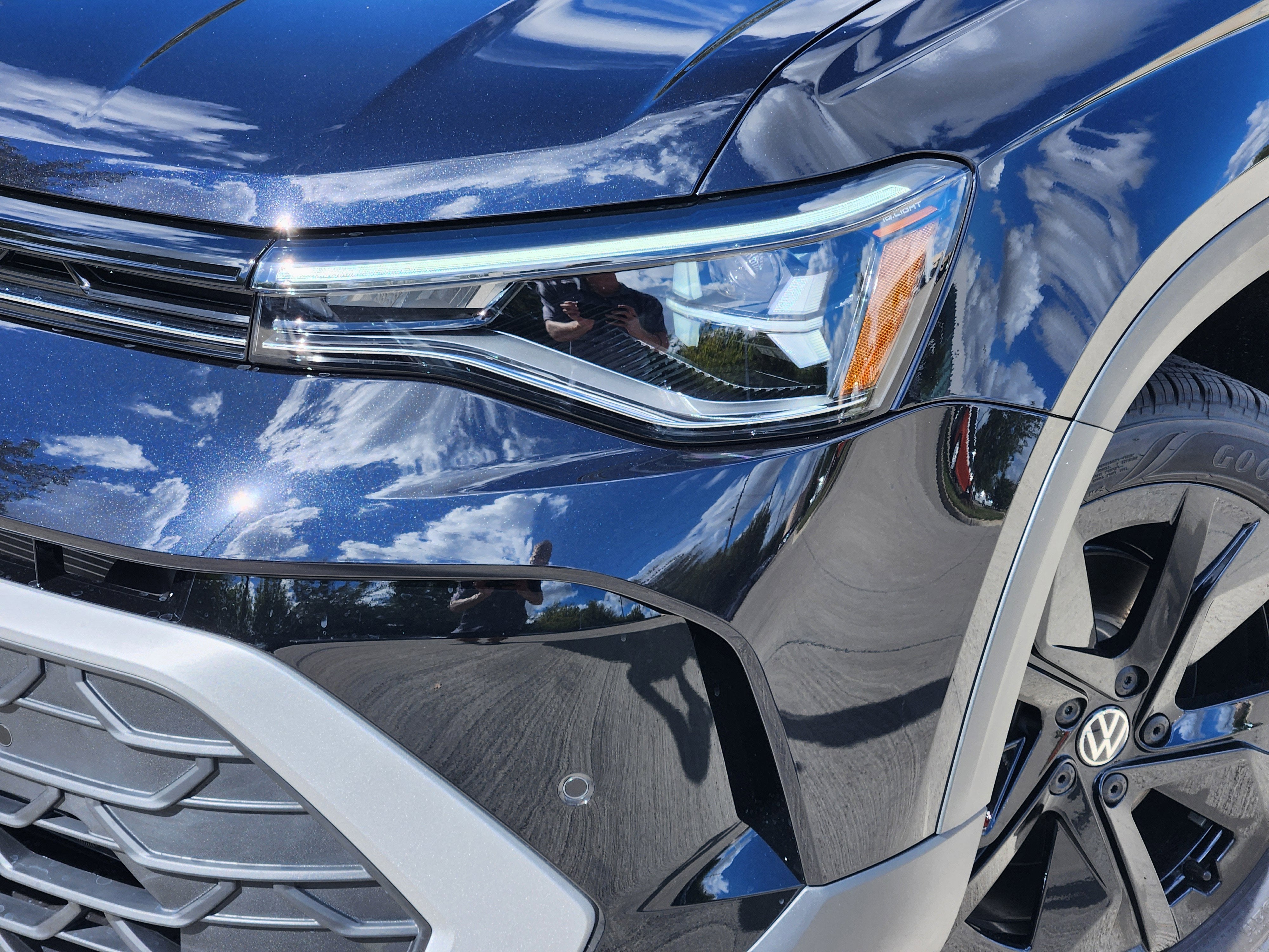 2026 Volkswagen Taos SE