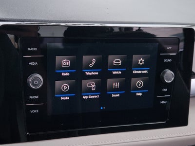 2026 Volkswagen Taos SE