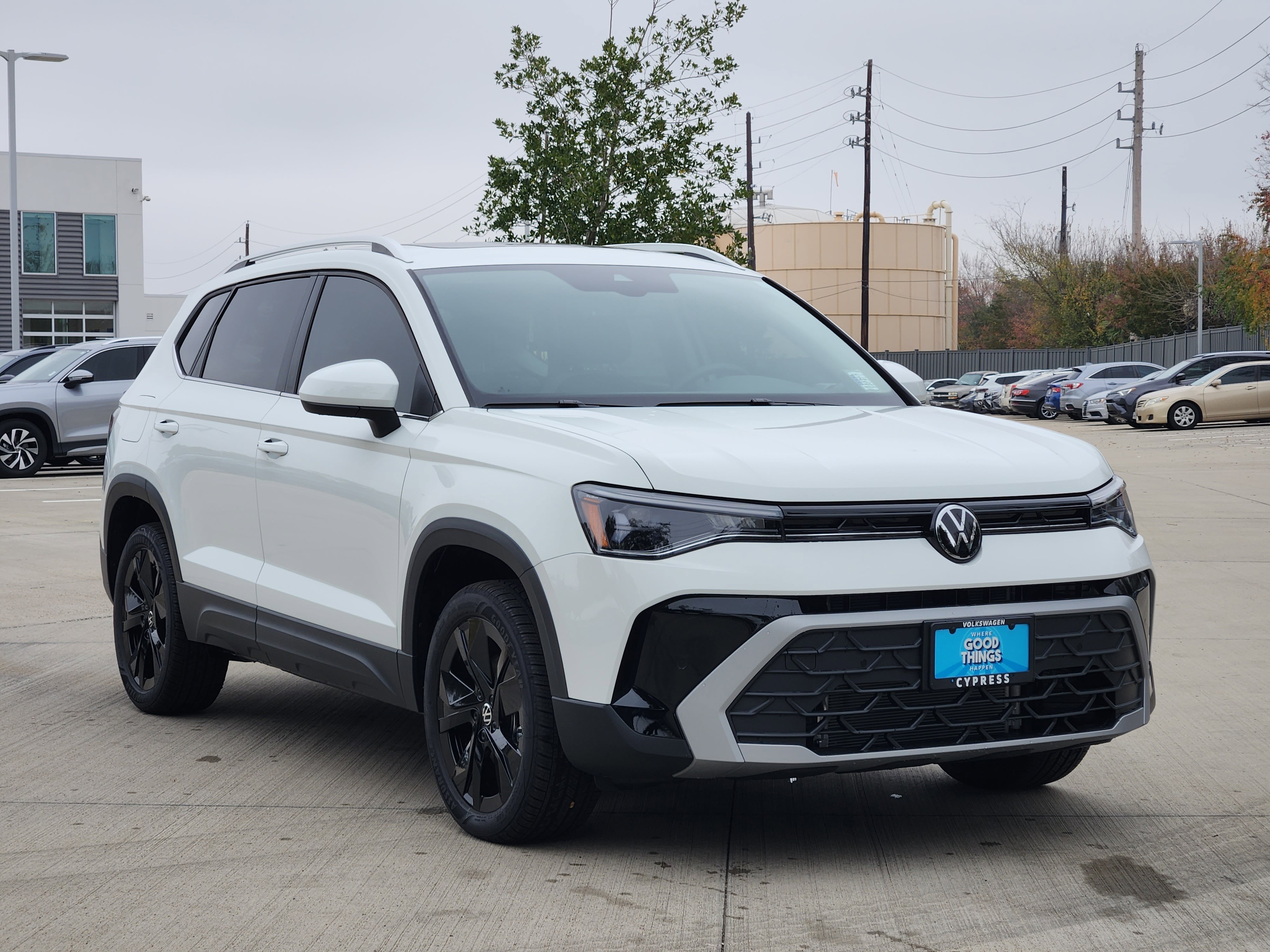 2026 Volkswagen Taos SE