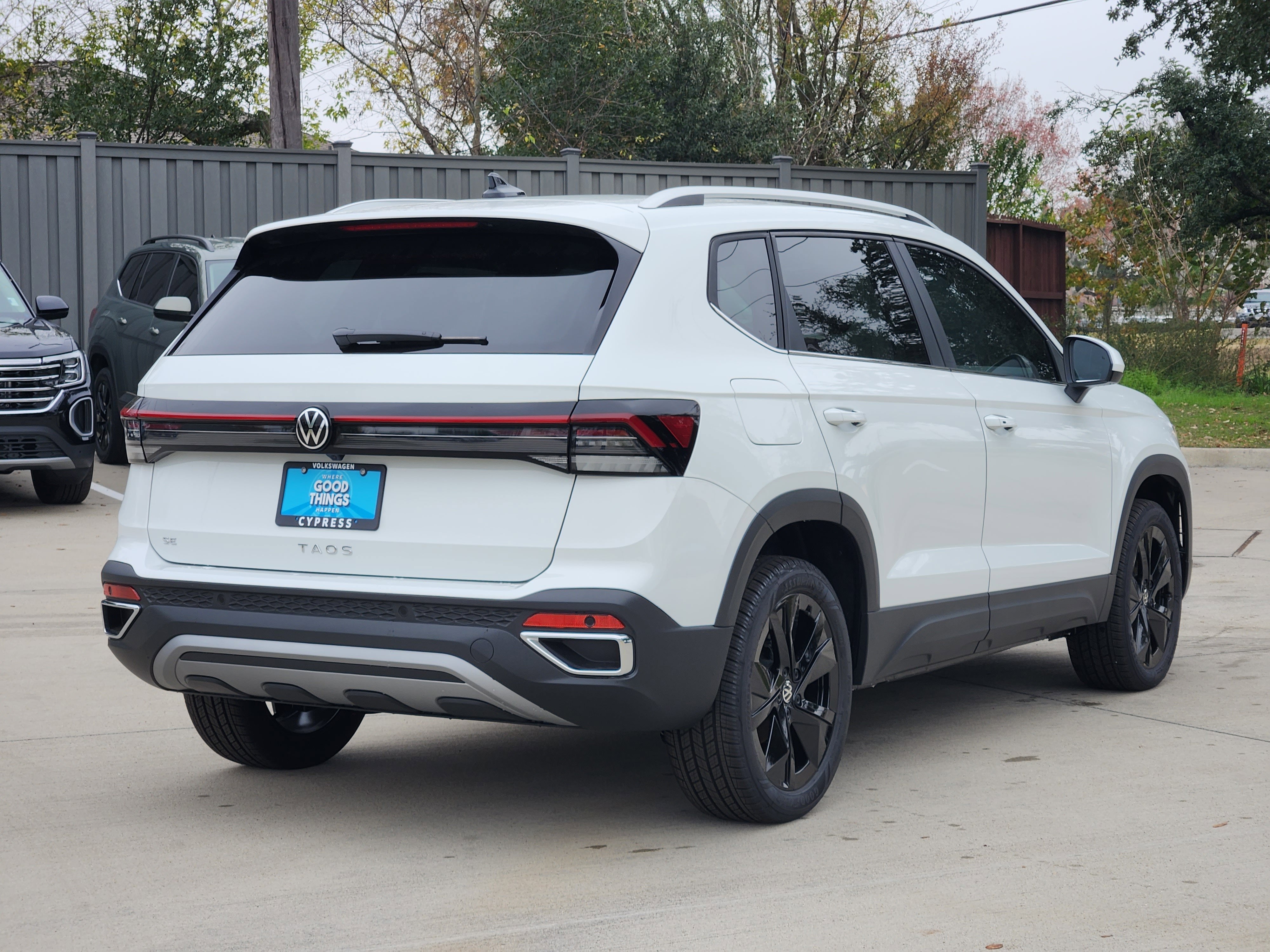 2026 Volkswagen Taos SE