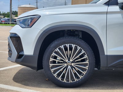 2026 Volkswagen Taos SE