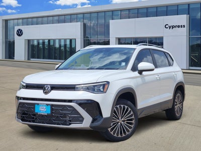 2026 Volkswagen Taos SE