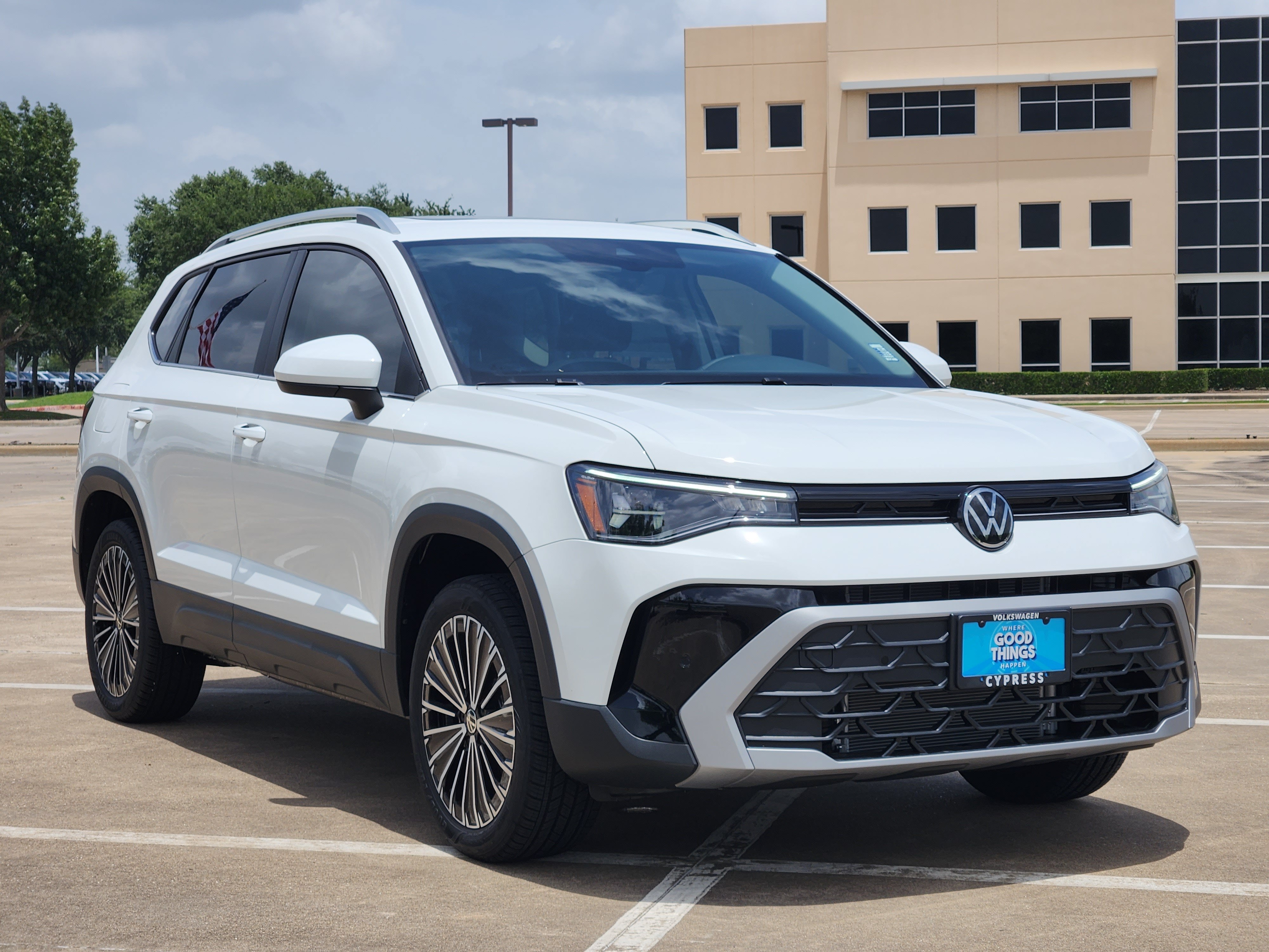 2026 Volkswagen Taos SE