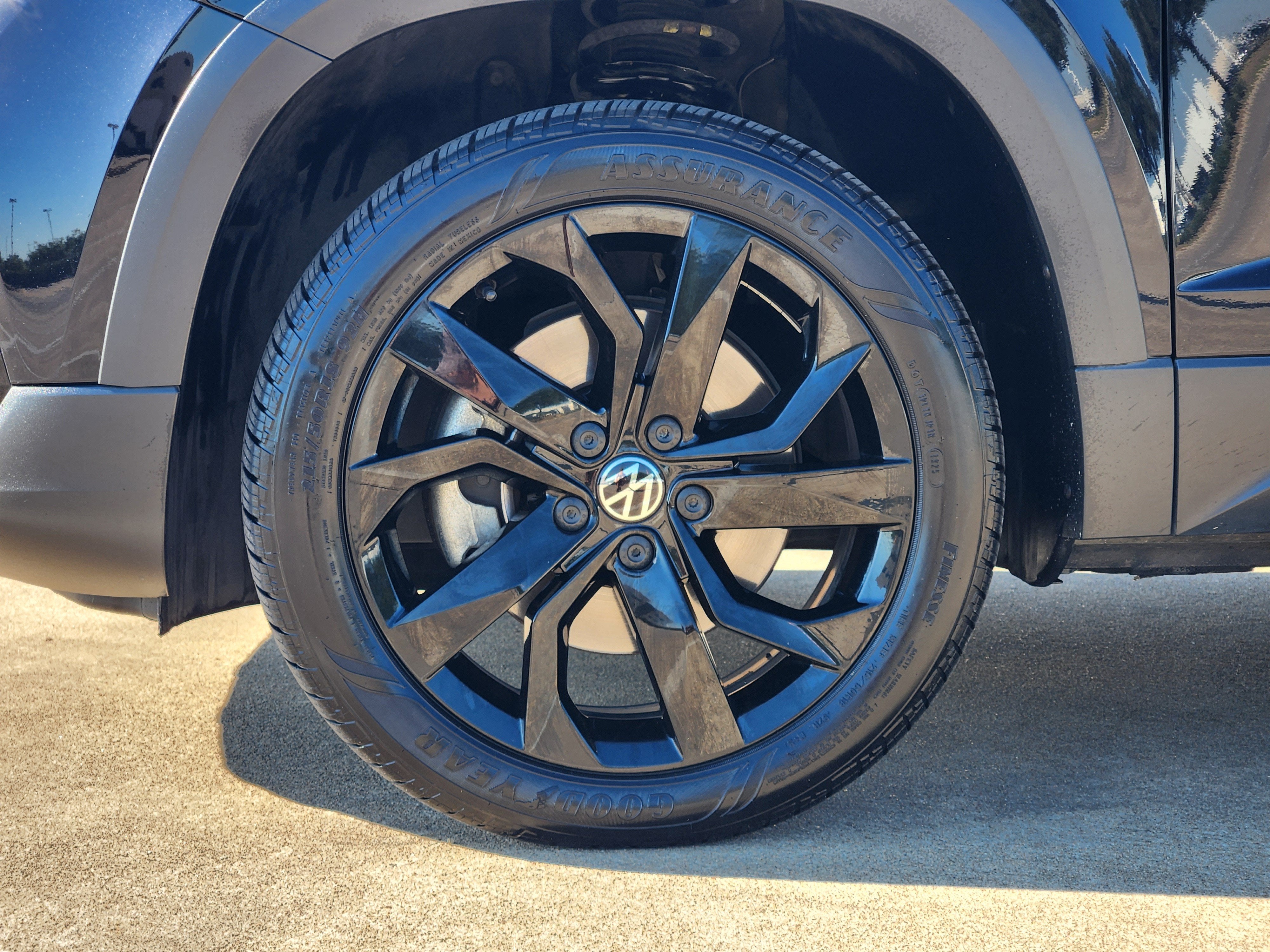 2024 Volkswagen Taos SE
