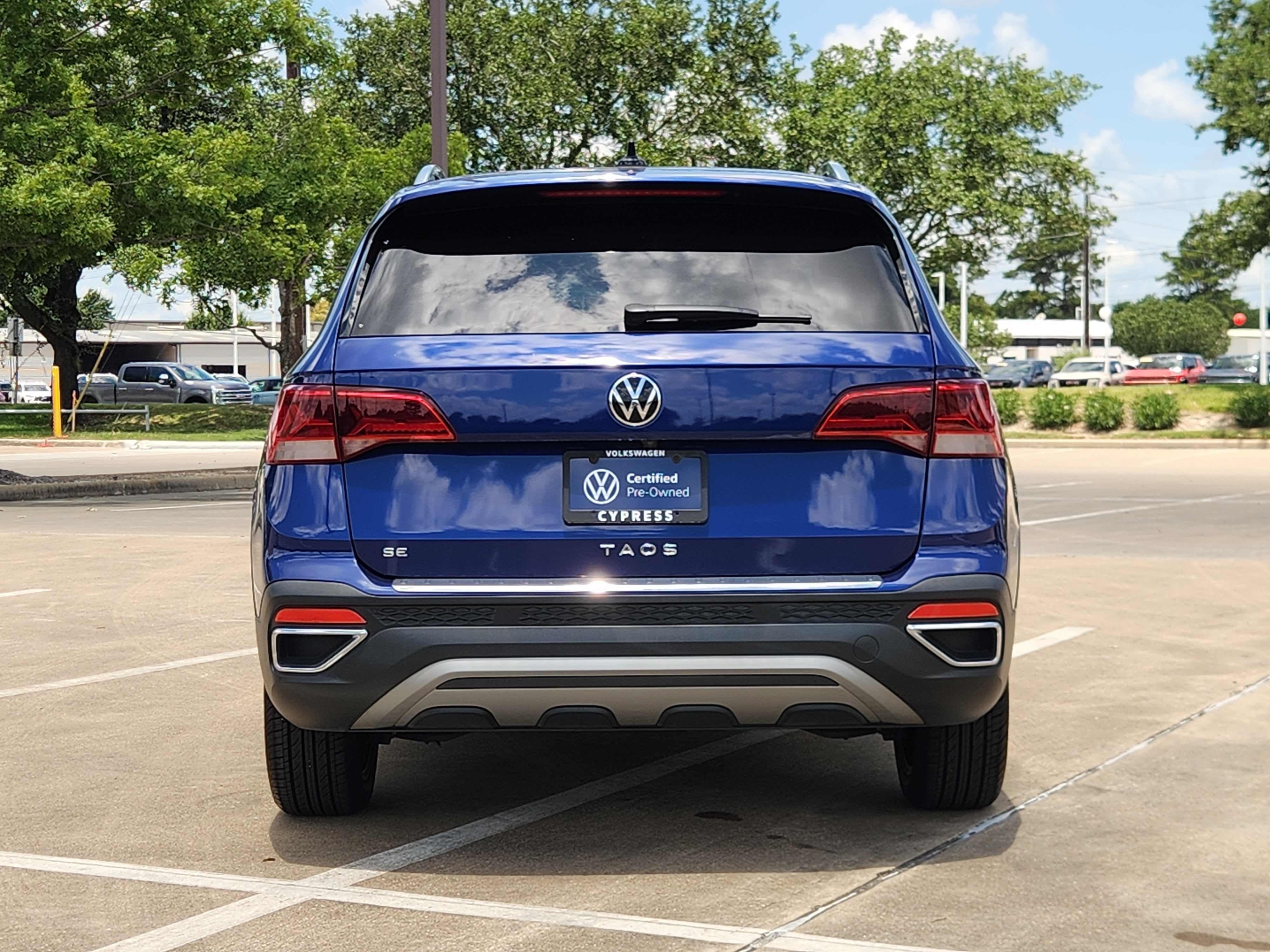 2023 Volkswagen Taos SE
