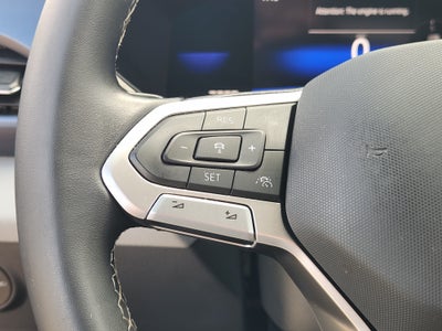 2023 Volkswagen Taos SE