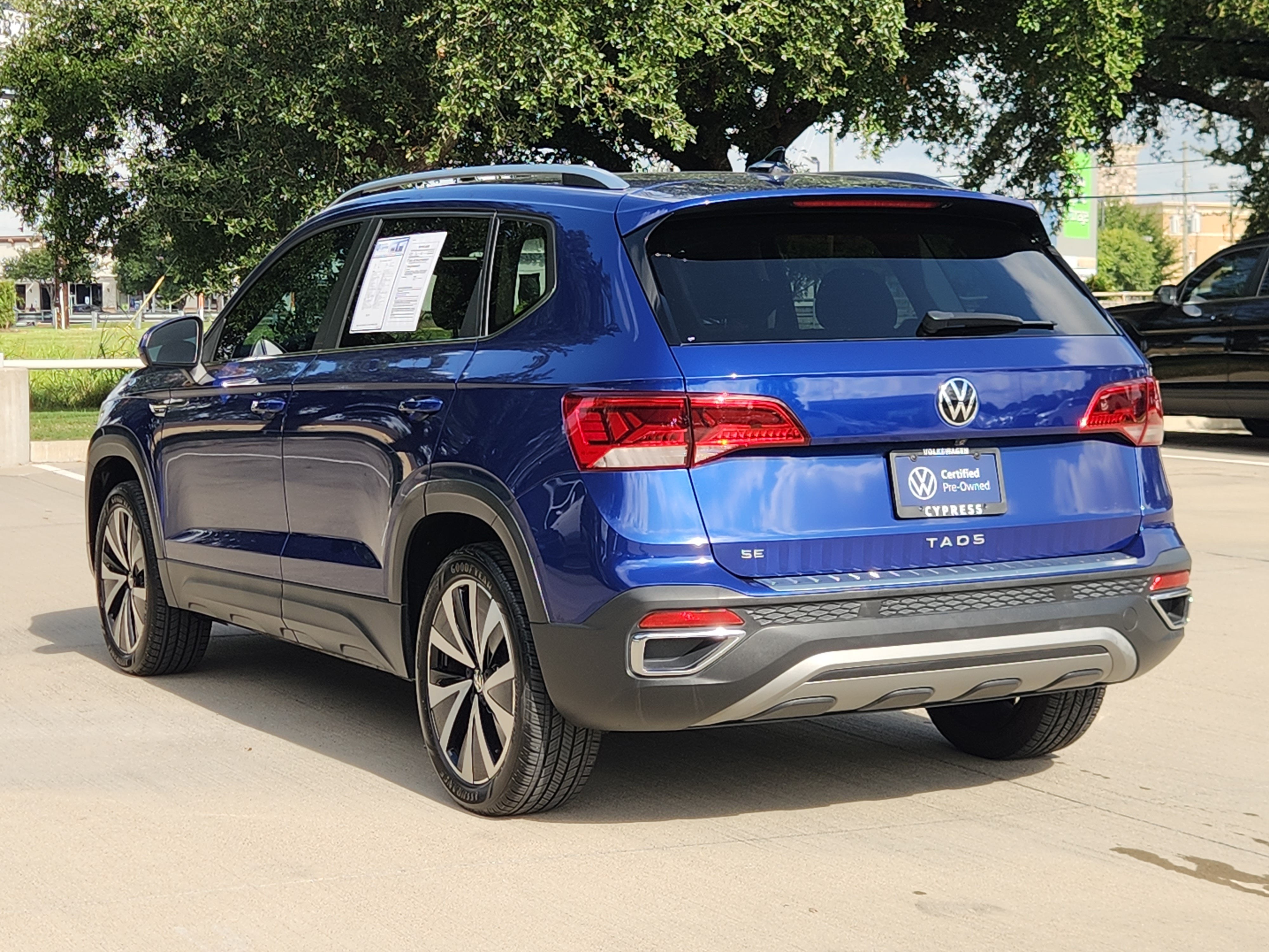 2023 Volkswagen Taos SE