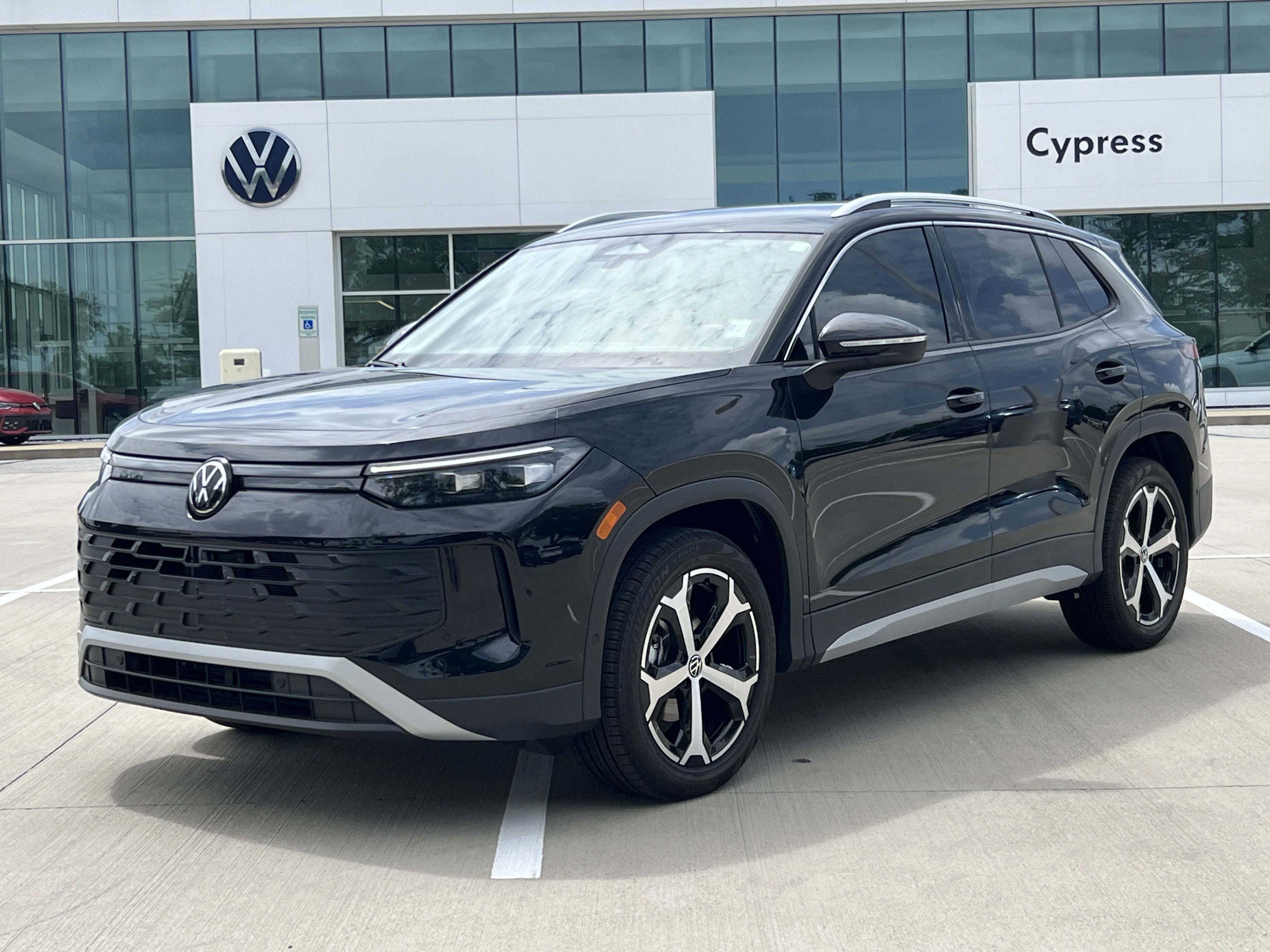 2025 Volkswagen Tiguan SE