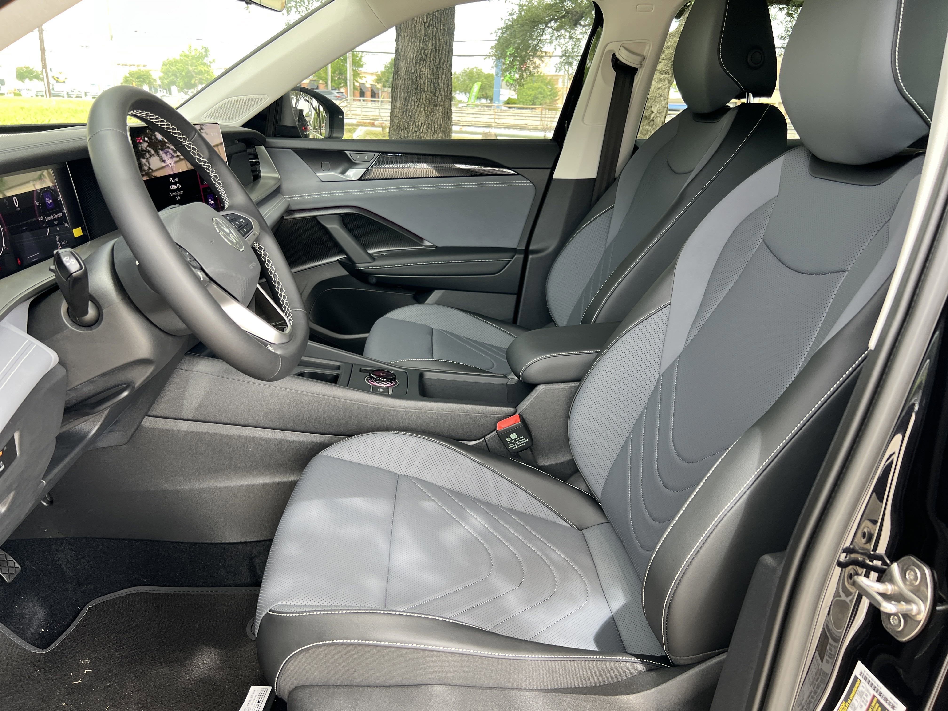 2025 Volkswagen Tiguan SE