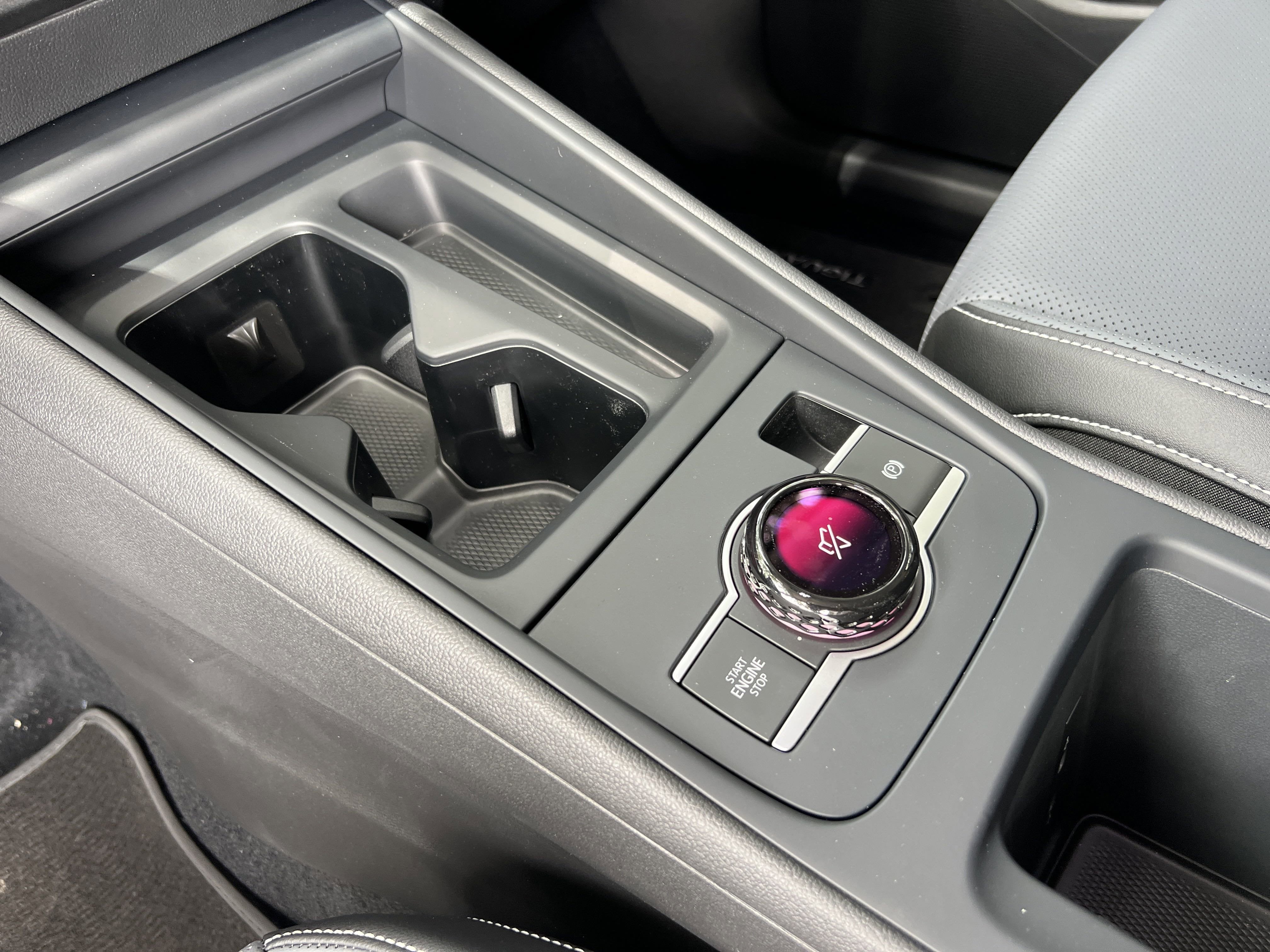 2025 Volkswagen Tiguan SE