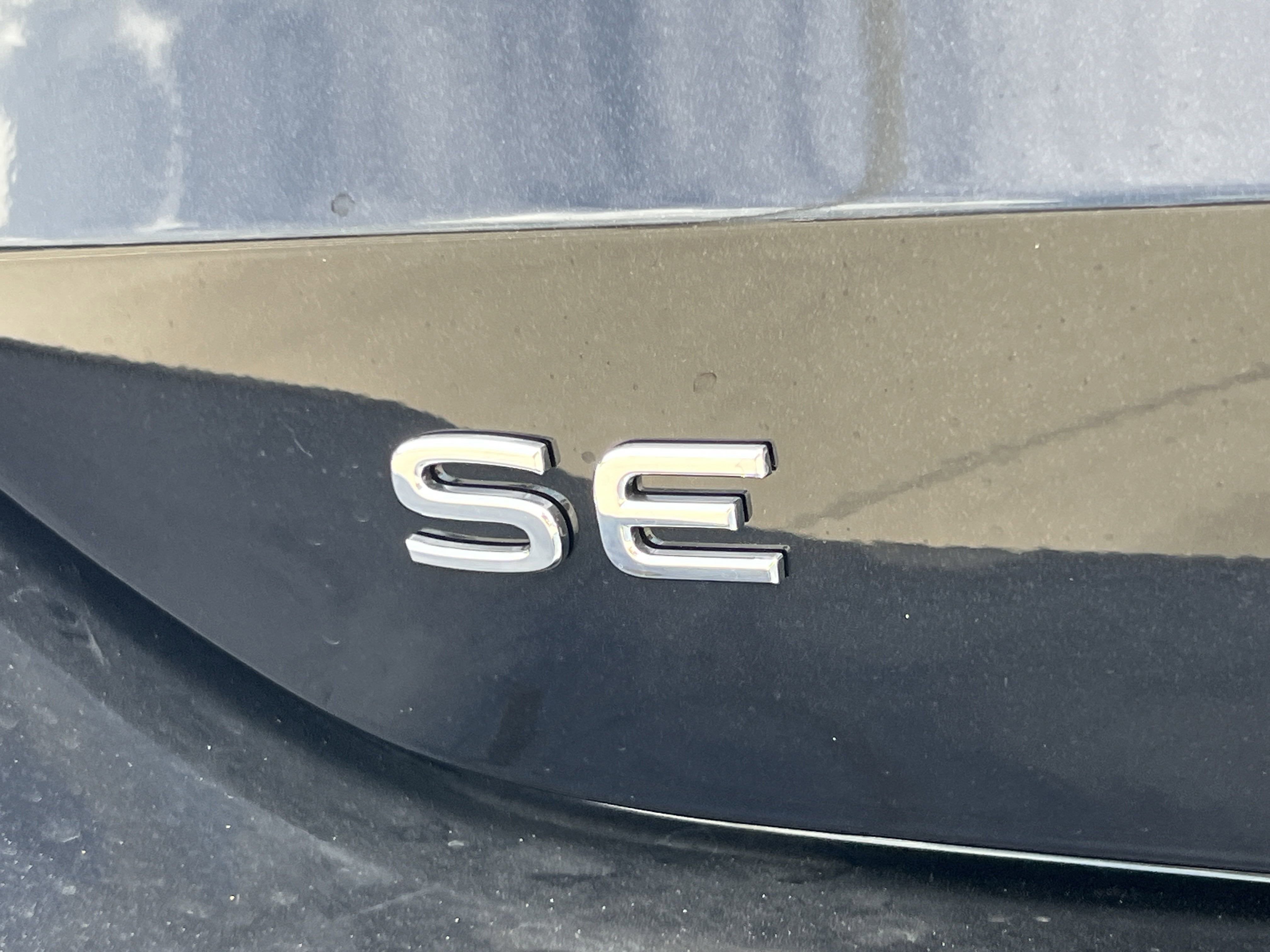 2025 Volkswagen Tiguan SE