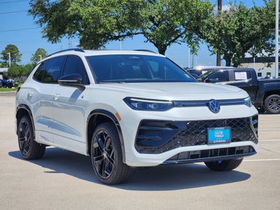 2026 Volkswagen Tiguan SE R-Line Black