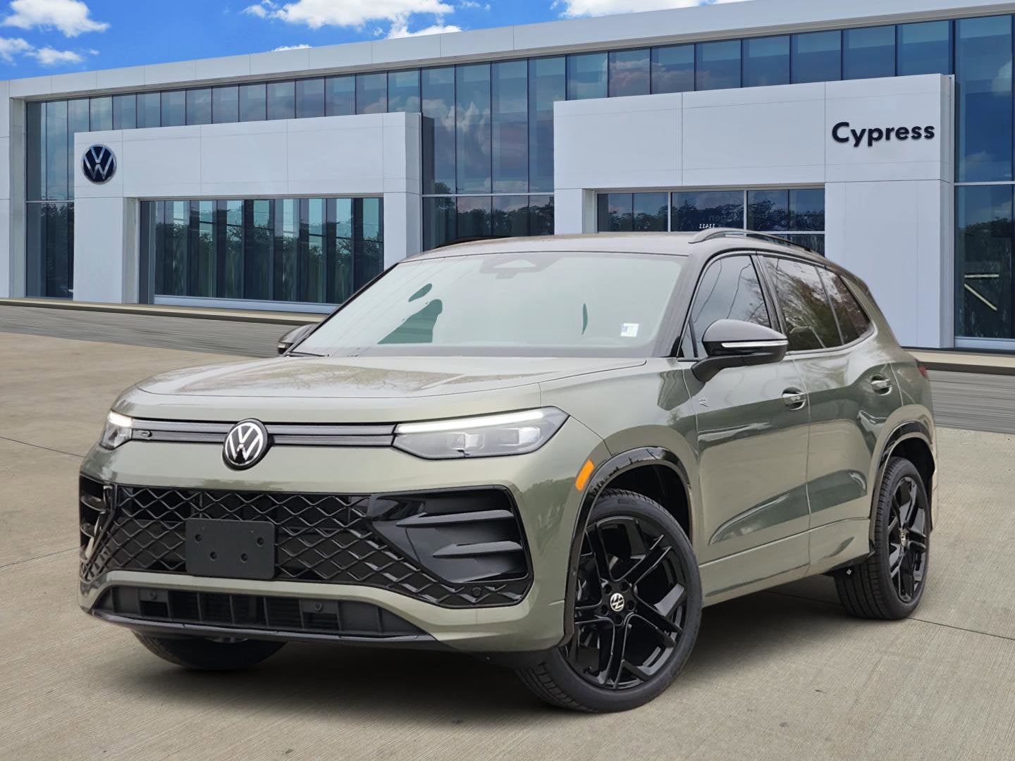 2026 Volkswagen Tiguan SE R-Line Black