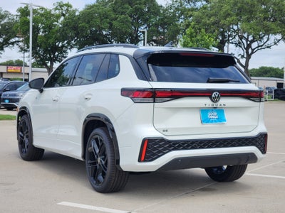 2026 Volkswagen Tiguan SE R-Line Black