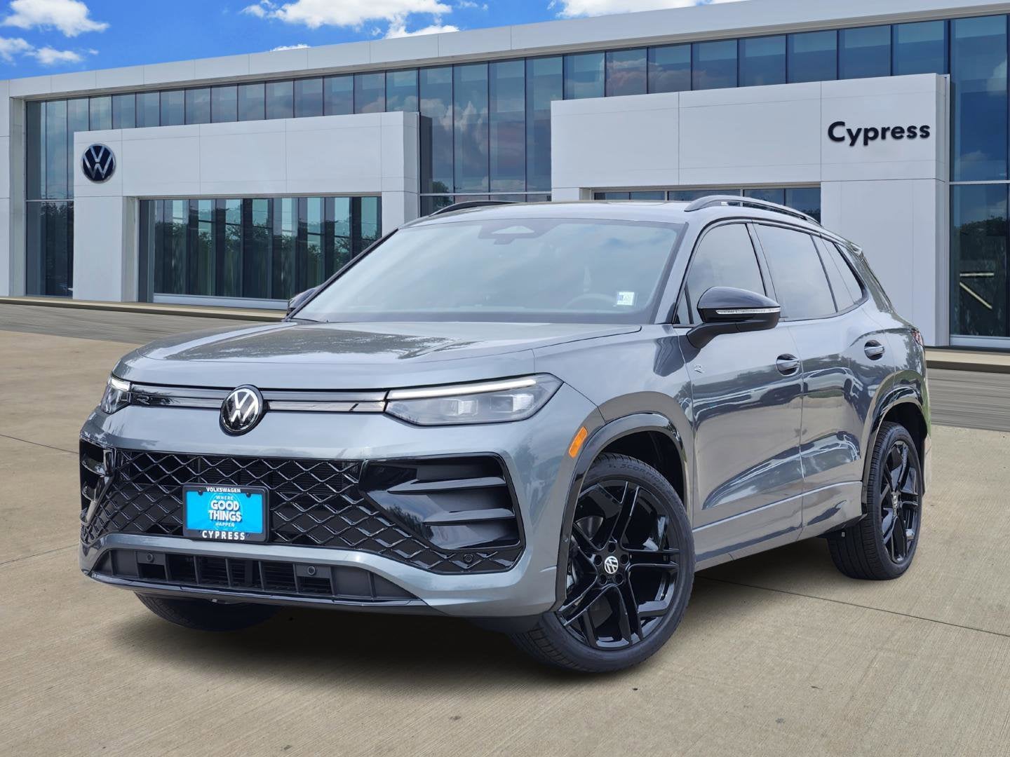 2026 Volkswagen Tiguan SE R-Line Black