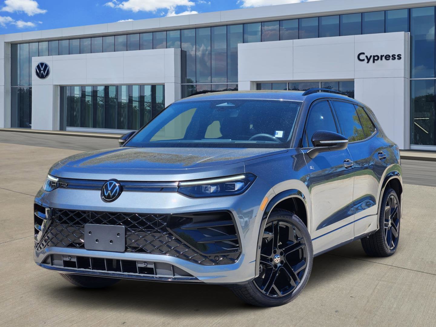 2026 Volkswagen Tiguan SE R-Line Black