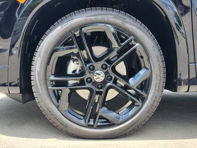 2026 Volkswagen Tiguan SE R-Line Black