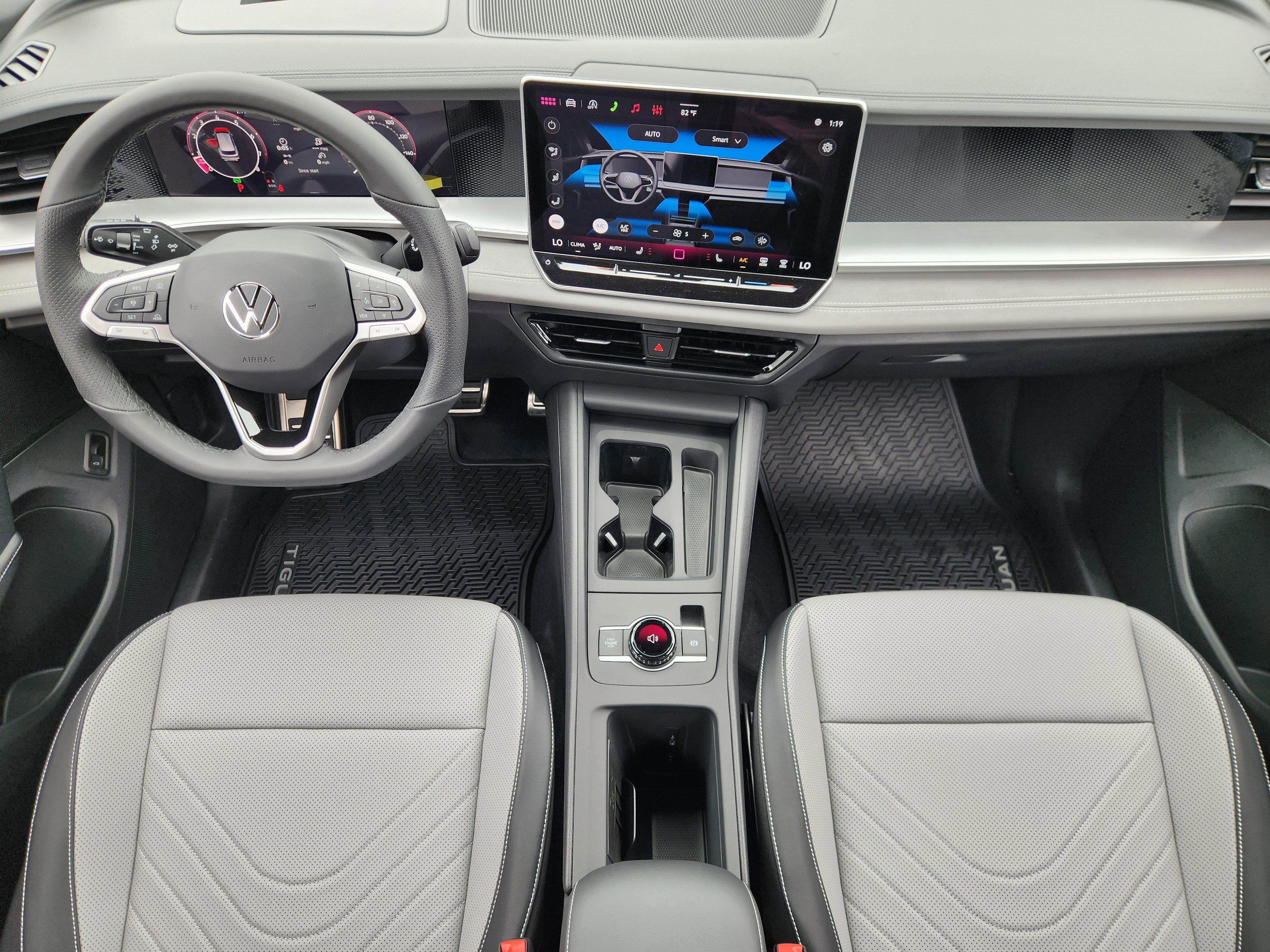 2026 Volkswagen Tiguan SE R-Line Black