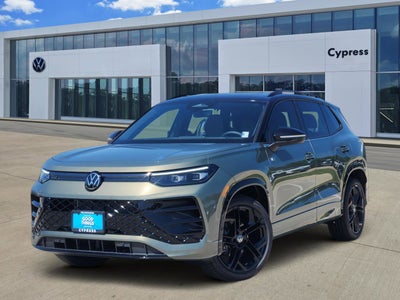 2026 Volkswagen Tiguan SE R-Line Black