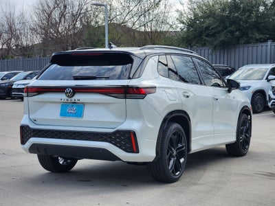 2026 Volkswagen Tiguan SE R-Line Black