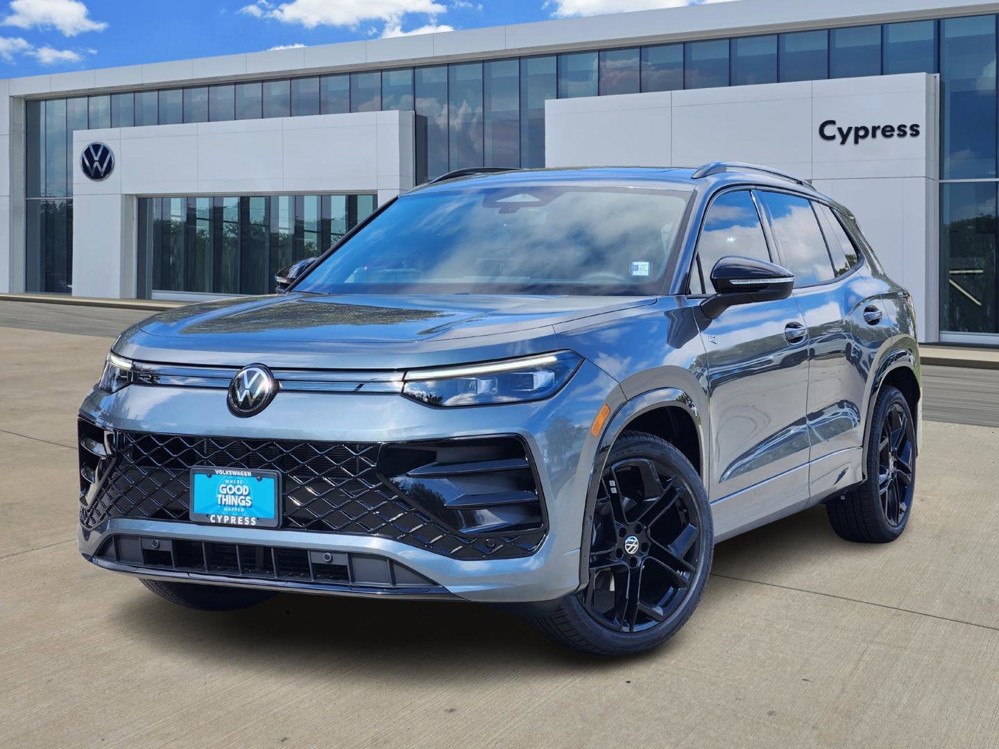 2026 Volkswagen Tiguan SE R-Line Black