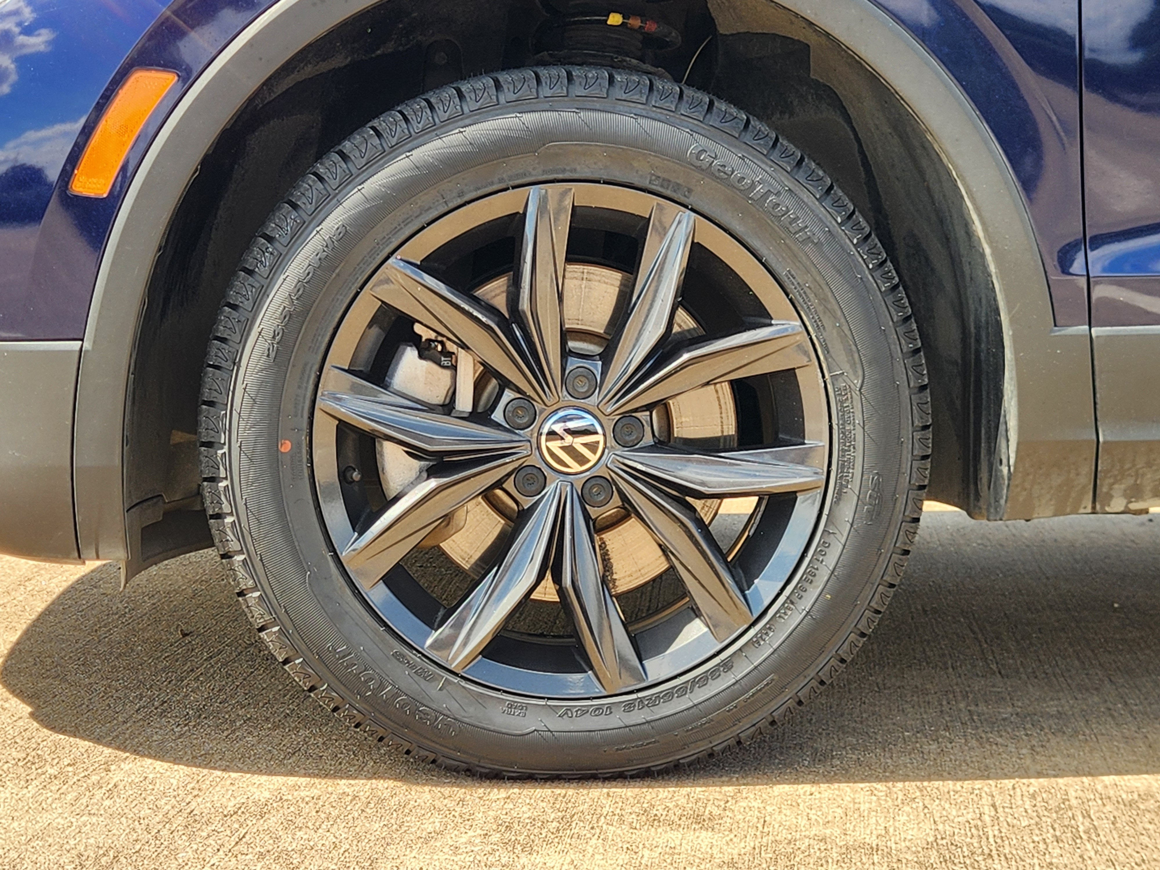 2023 Volkswagen Tiguan SE