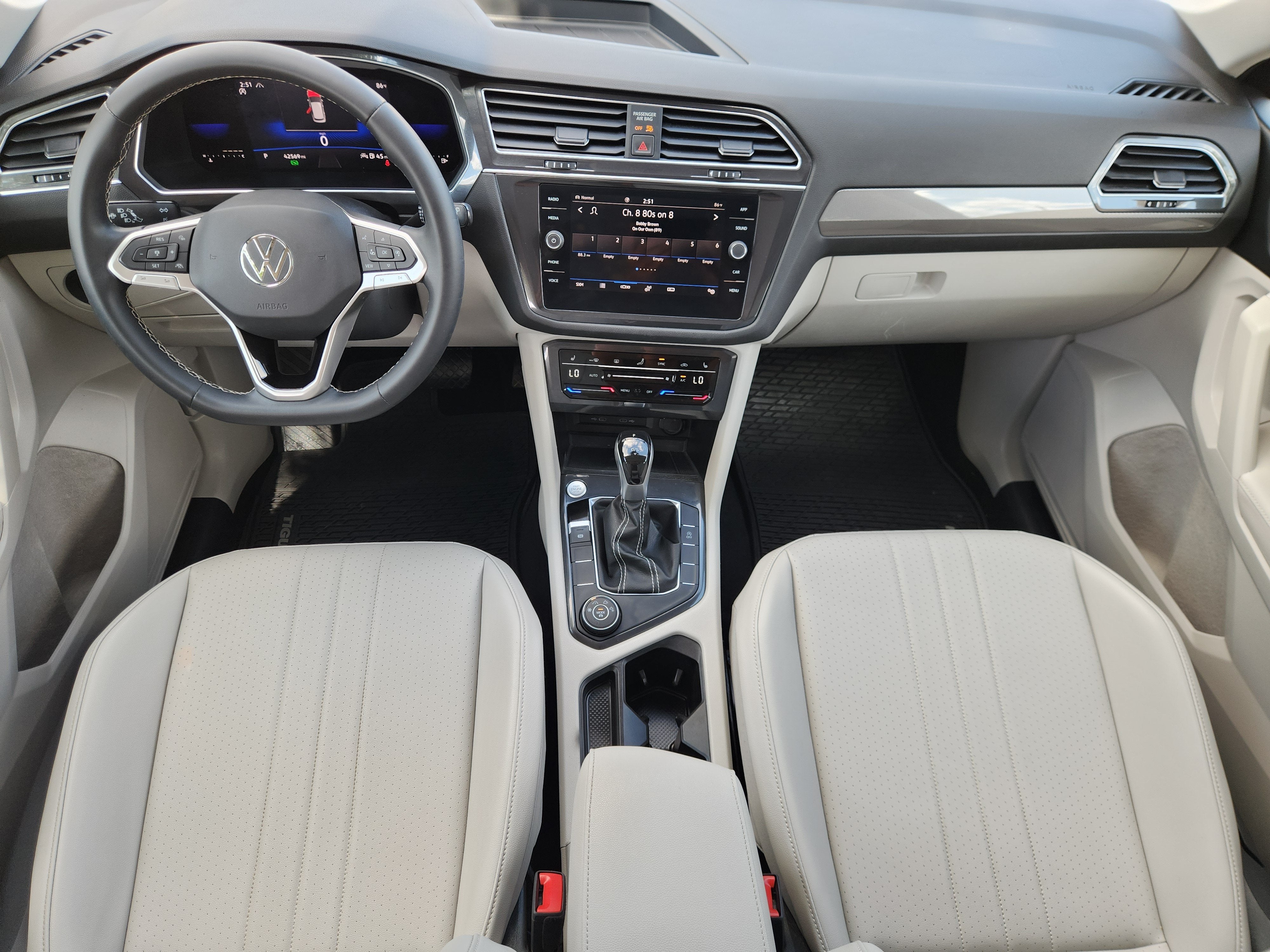 2023 Volkswagen Tiguan SE