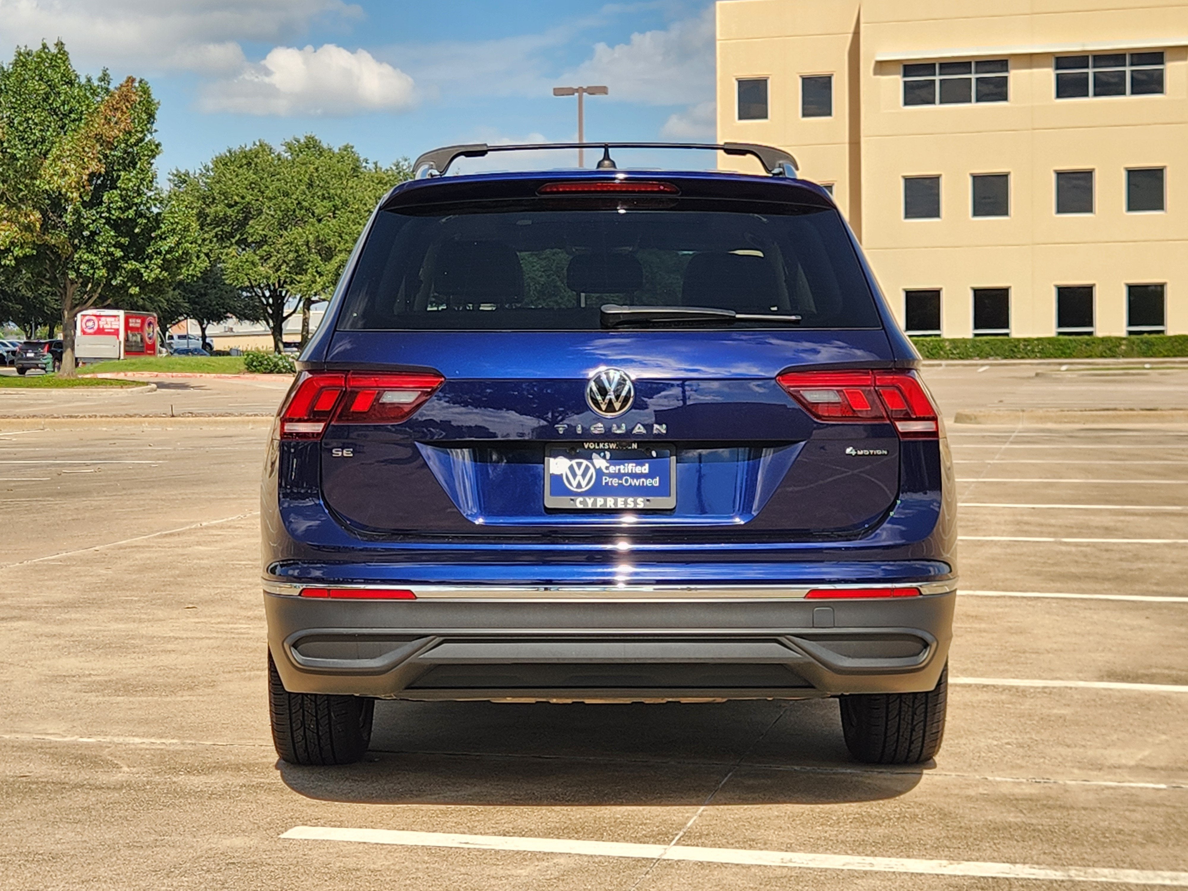 2023 Volkswagen Tiguan SE