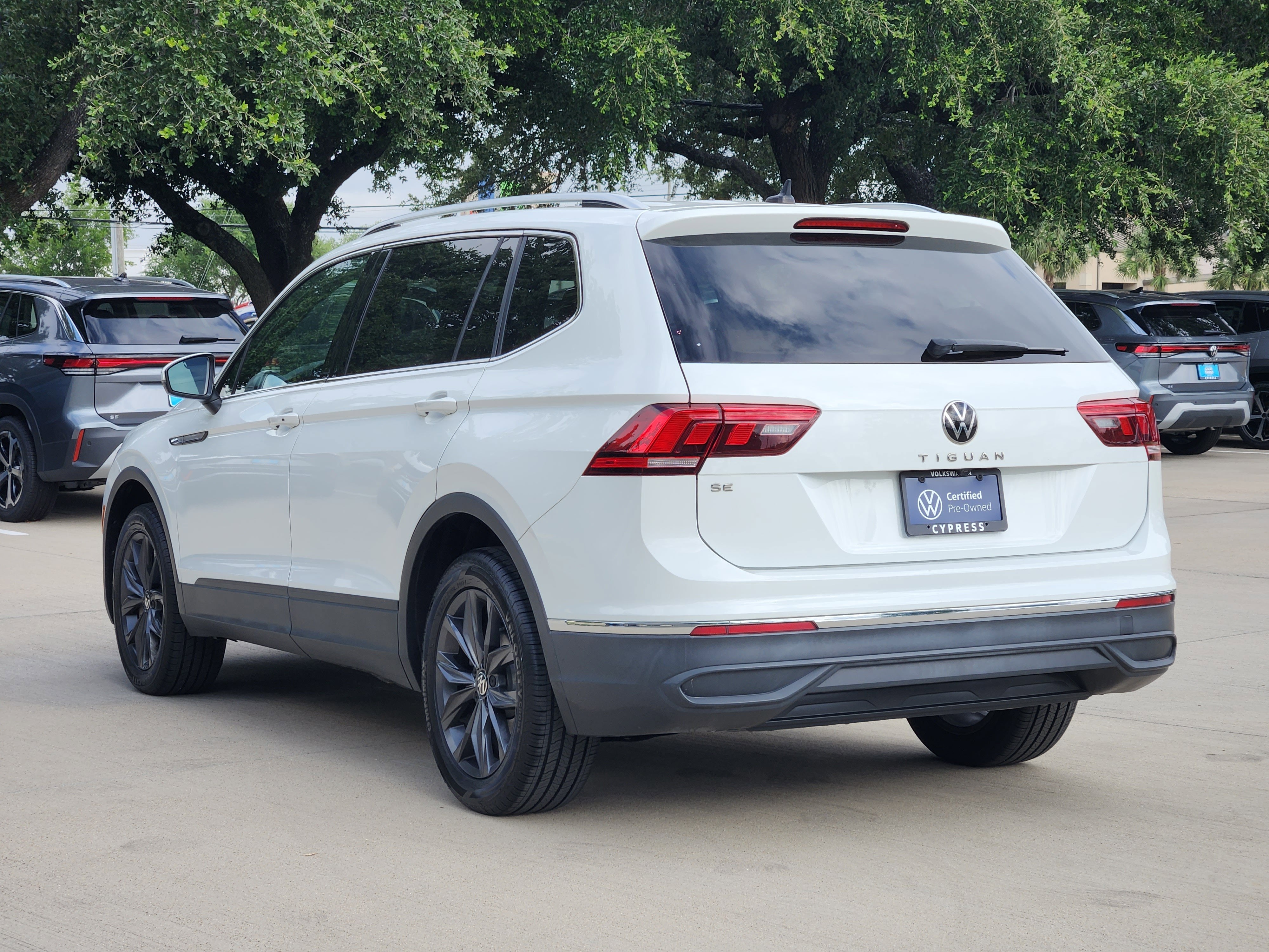 2024 Volkswagen Tiguan SE