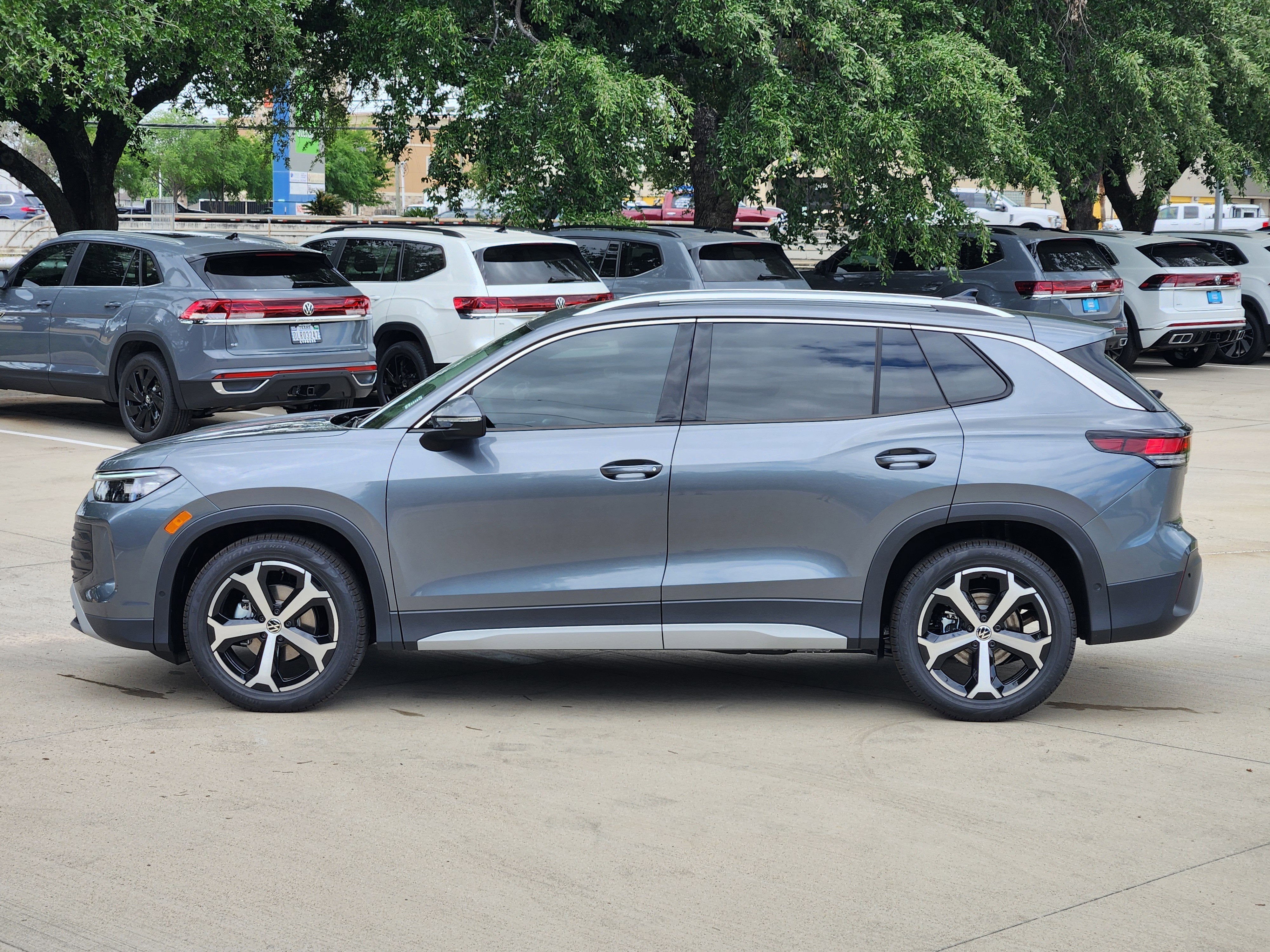 2026 Volkswagen Tiguan SE