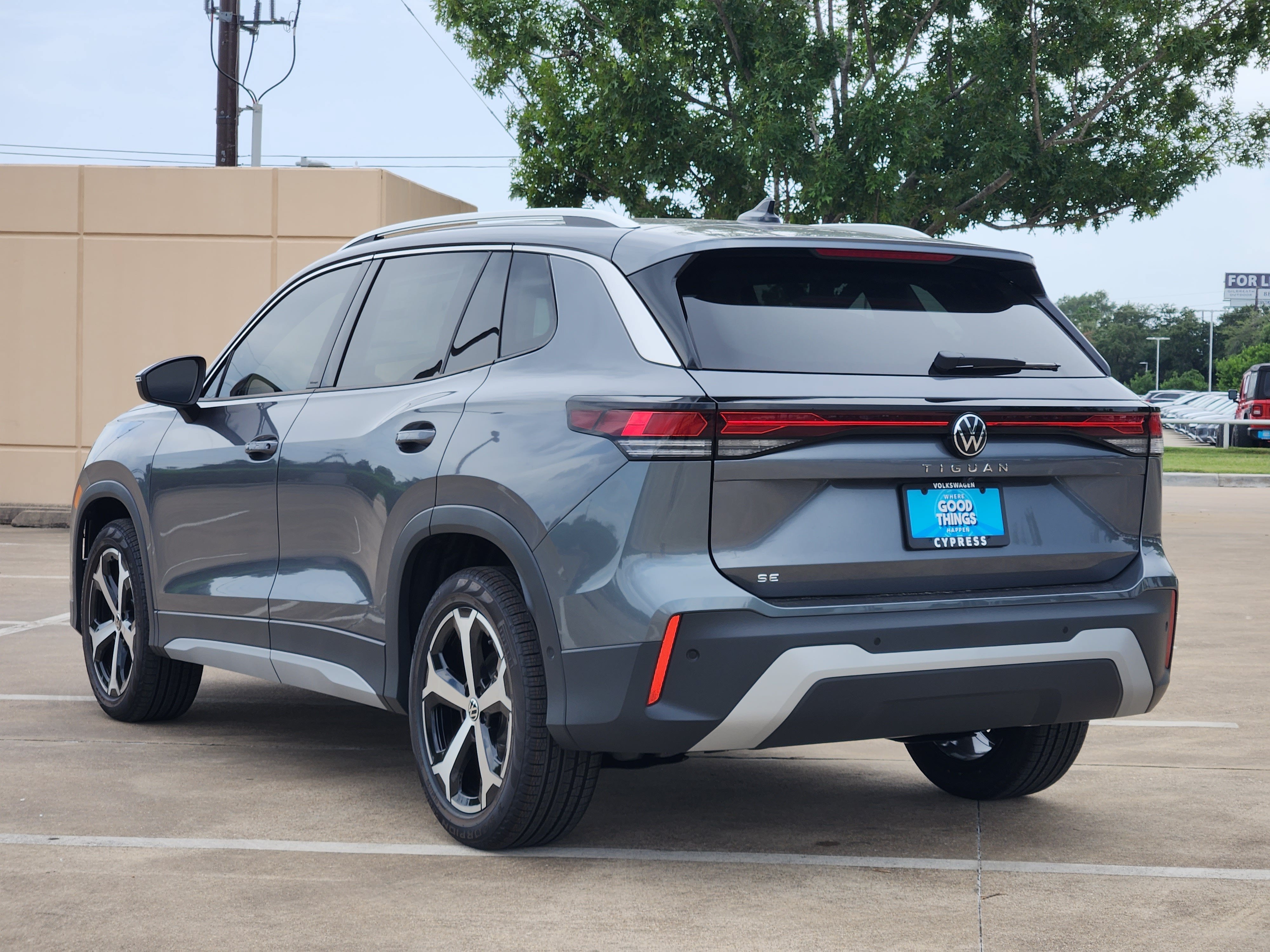 2026 Volkswagen Tiguan SE