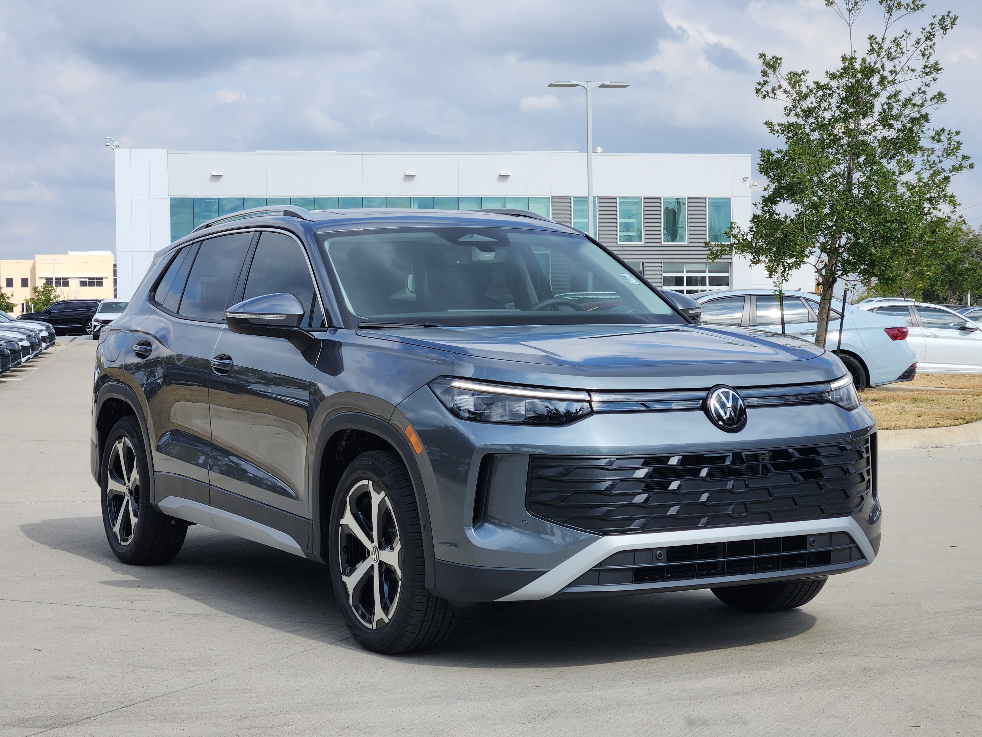 2026 Volkswagen Tiguan SE