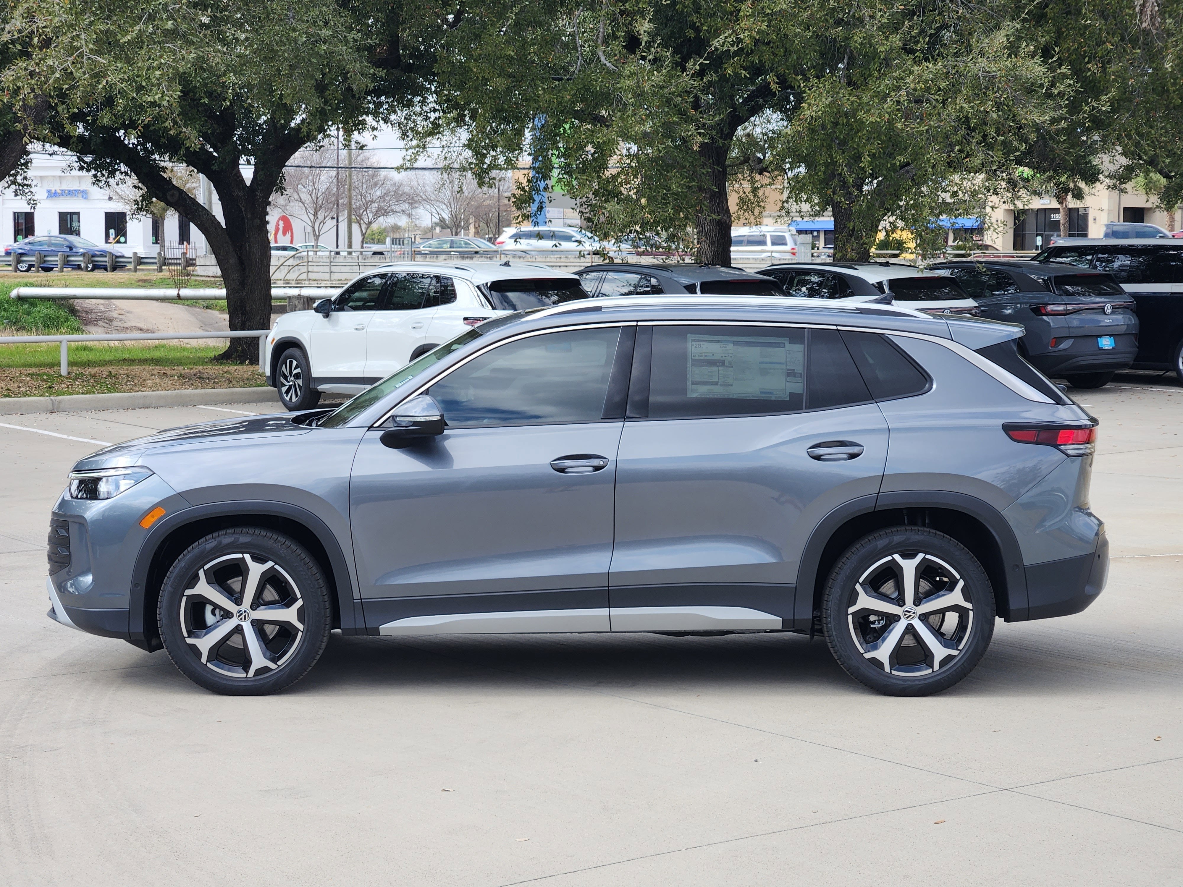 2026 Volkswagen Tiguan SE