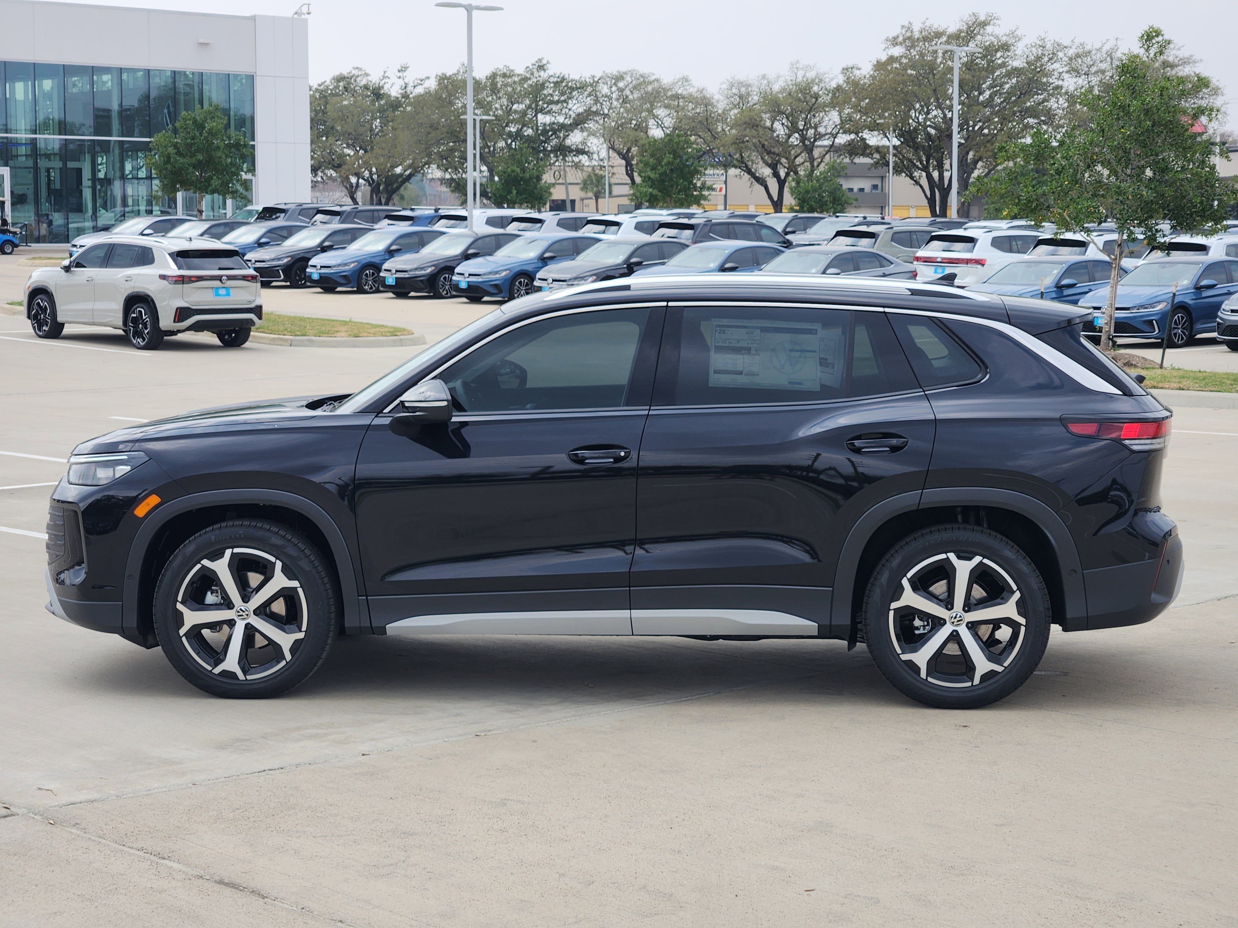 2026 Volkswagen Tiguan SE